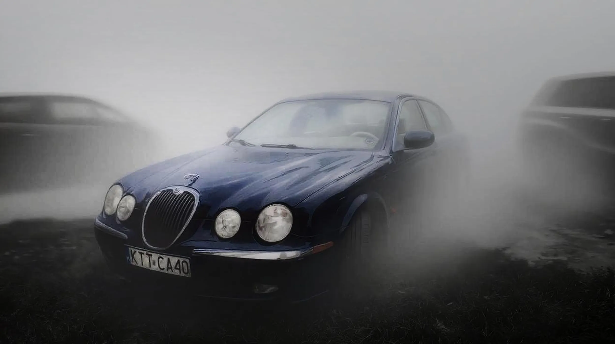 Ładny pojazd, zostawiam tu zdjęcie, które udało mi się zrobić ;)