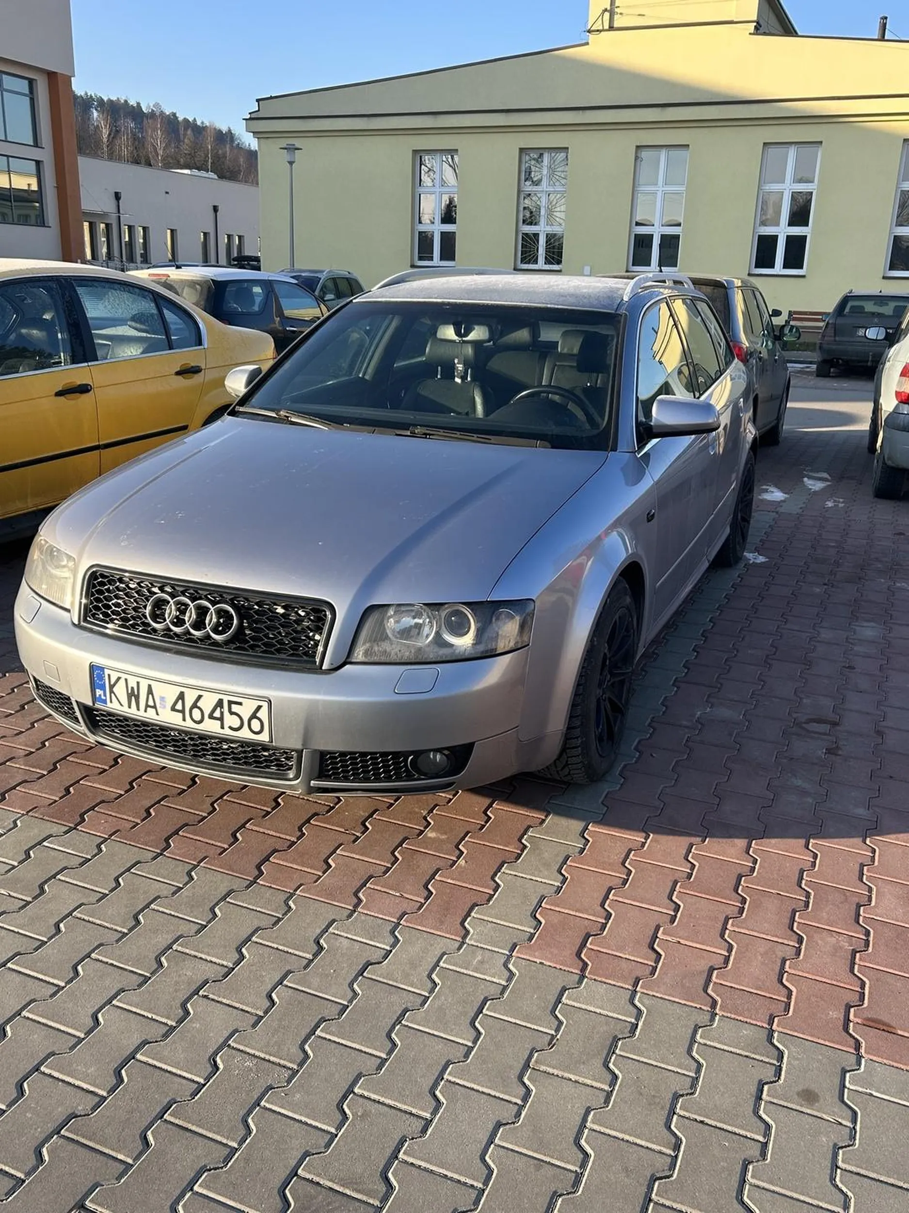 Naucz się w liniach parkować jełopie