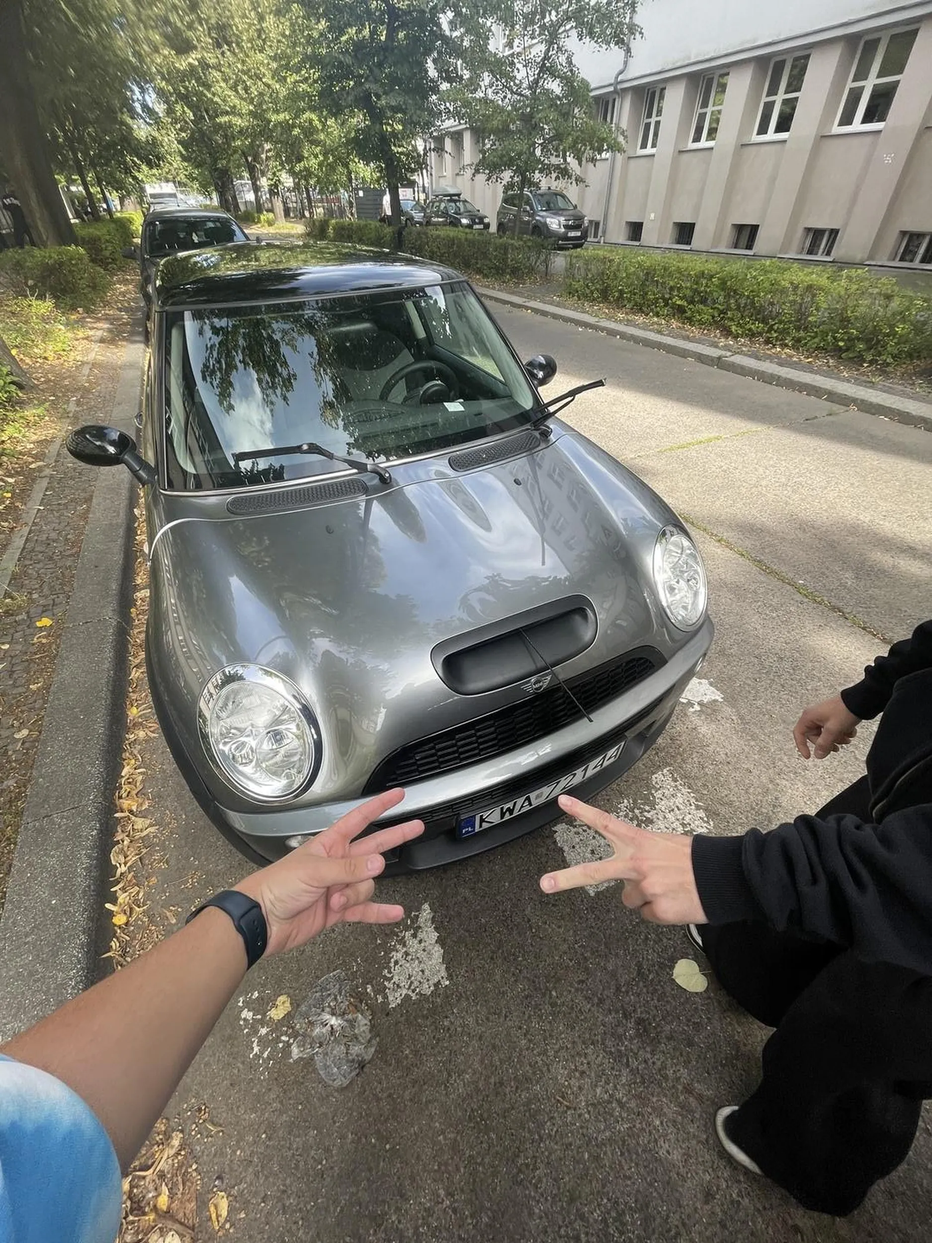 Kolega myśli że ma kompresor i jest lepszy od Wszytskich. Zobaczysz jak ci za 3 dni wydmucha uszczelkę to wtedy pogadamy