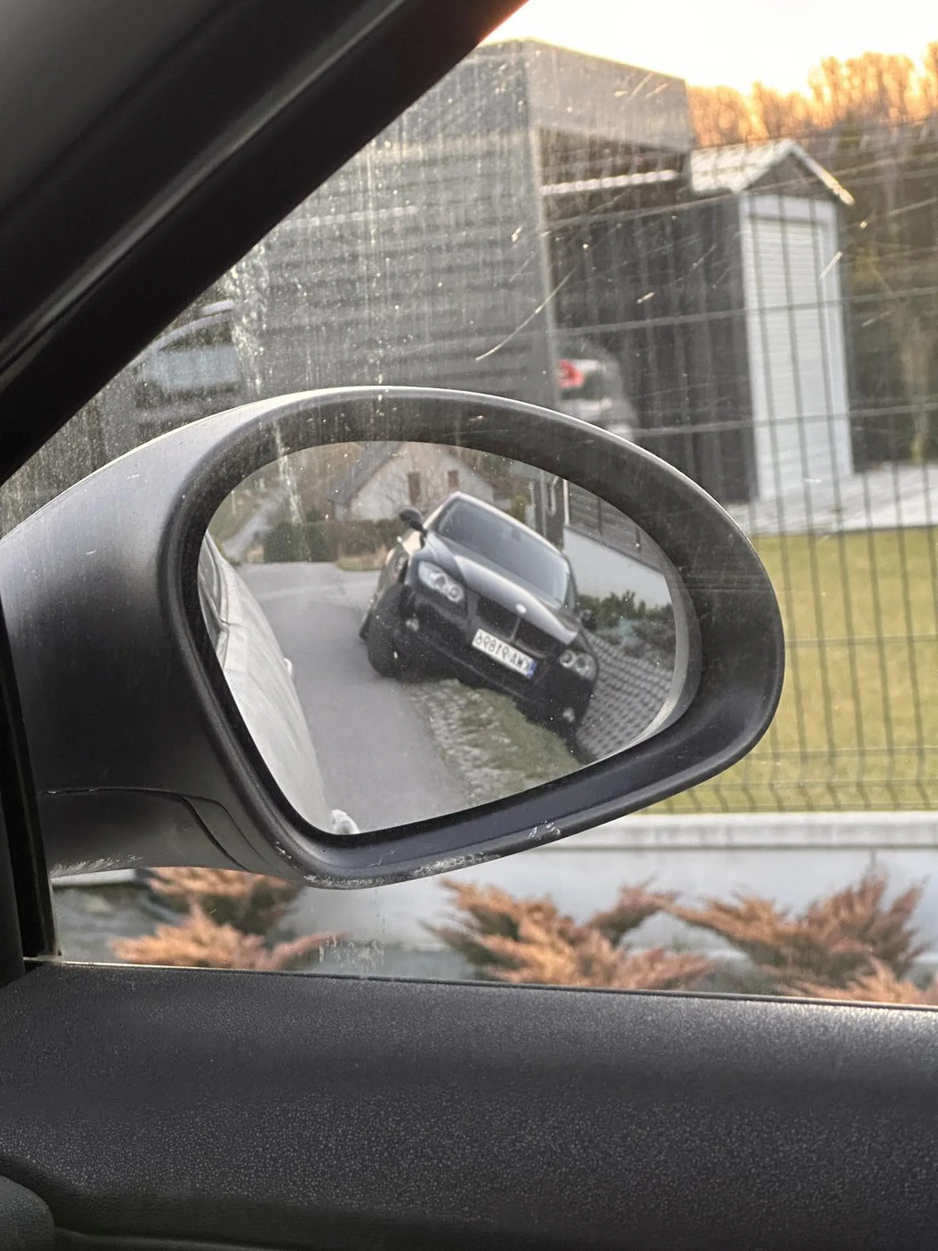 Polecam kierowcę, zjechał ładnie na kraniec drogi aby mnie puścić