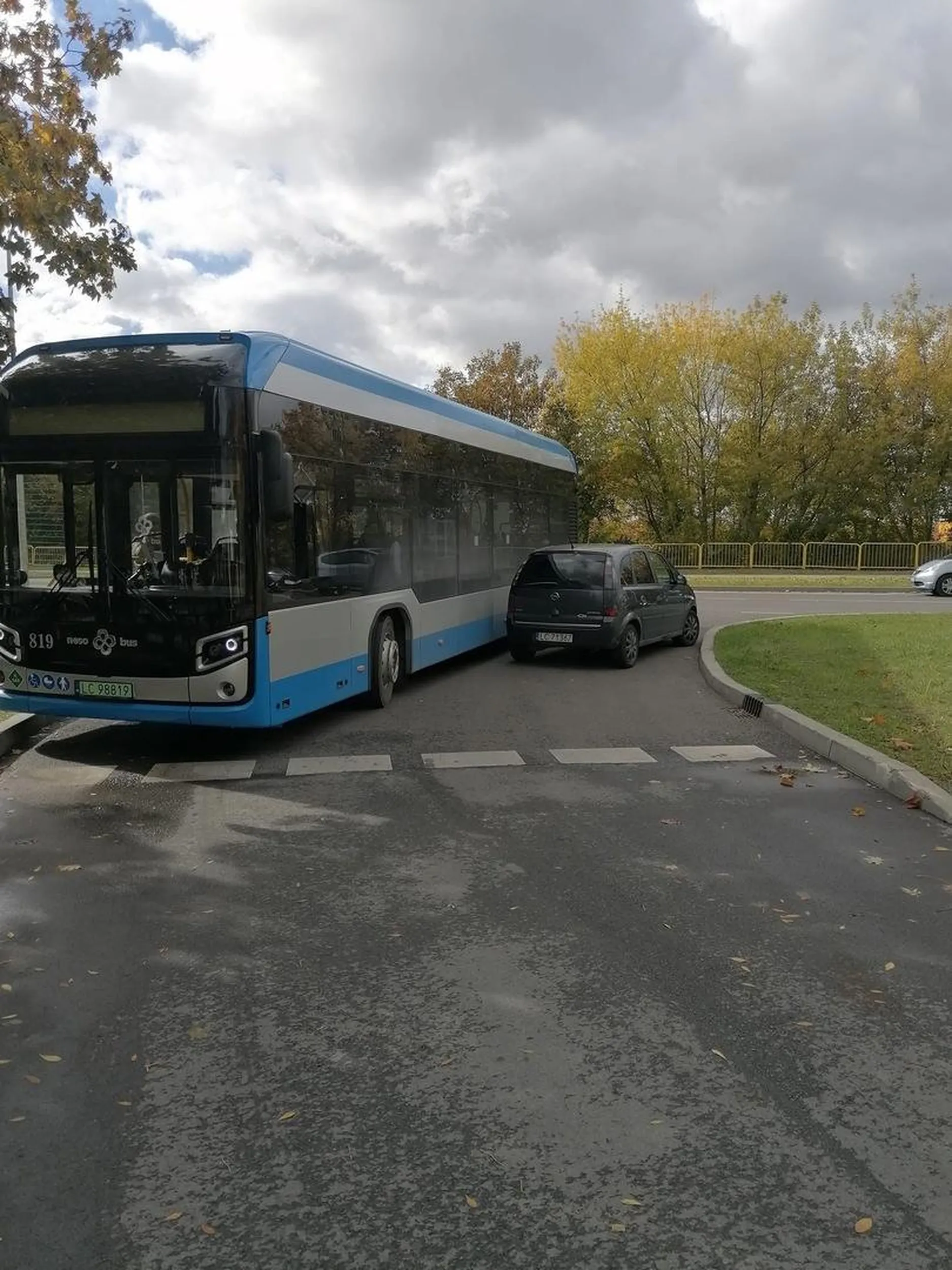 niesamowite parkowanie