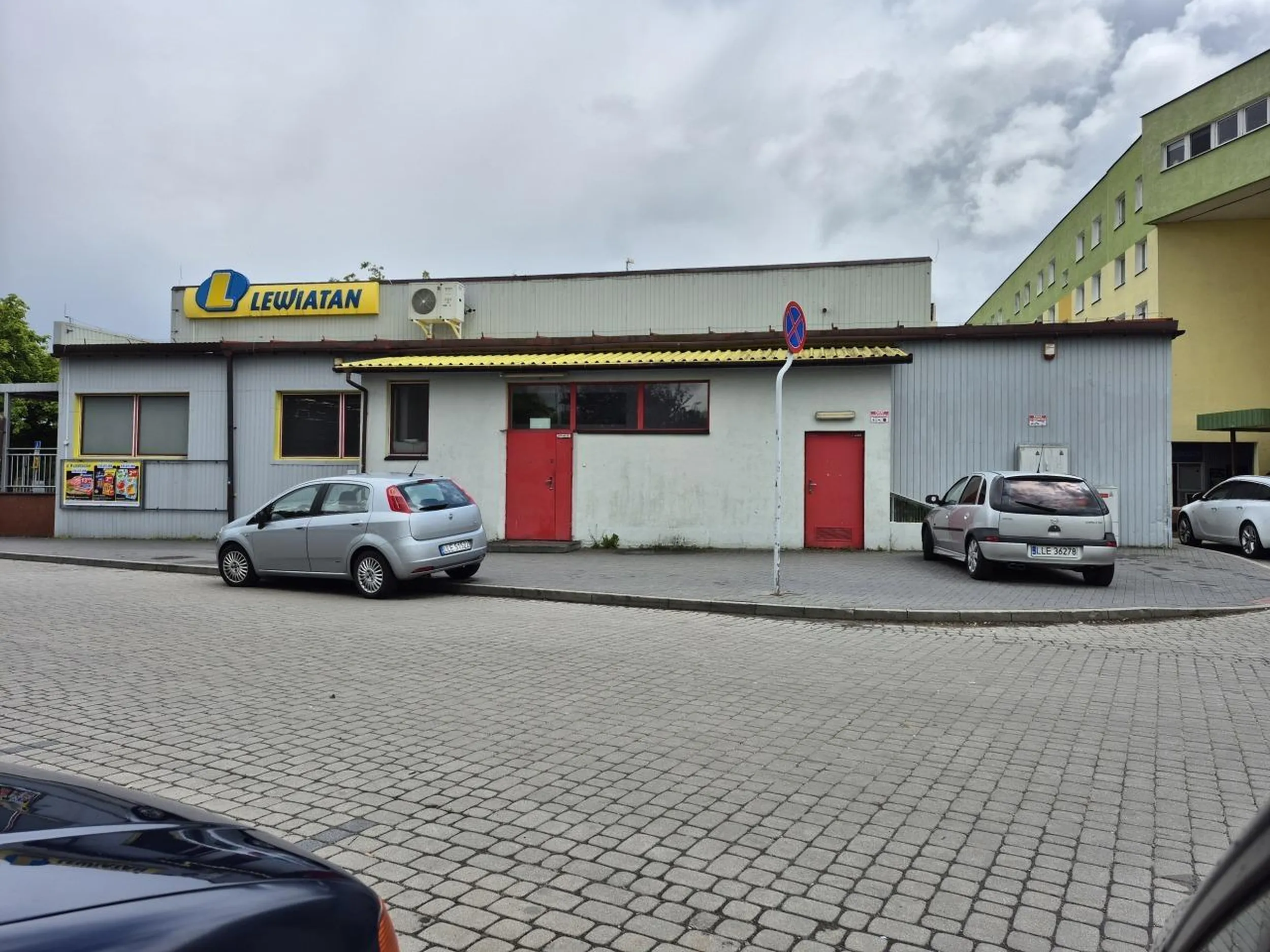 fajna naklejka na lusterku