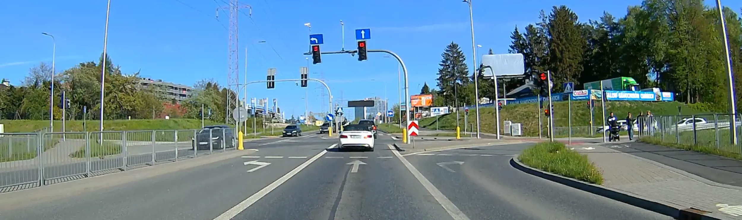 Co tam czerwone? Ja mam gwiazdę to mnie światła nie obowiązują.