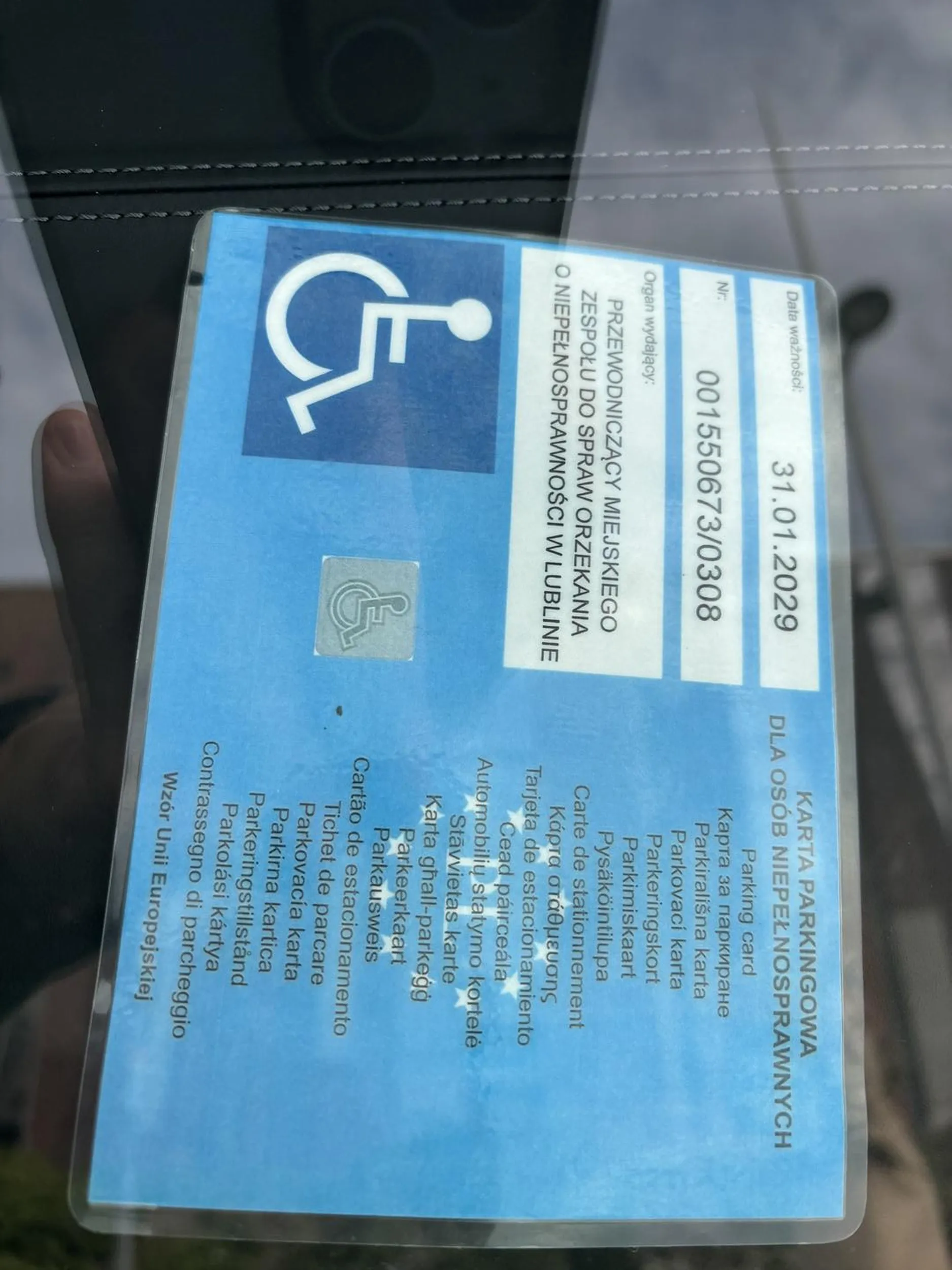 Jeżeli myślał pan że parkowanie z kserokopią nigdy nie wyjdzie na jaw to się pan pomylił xD