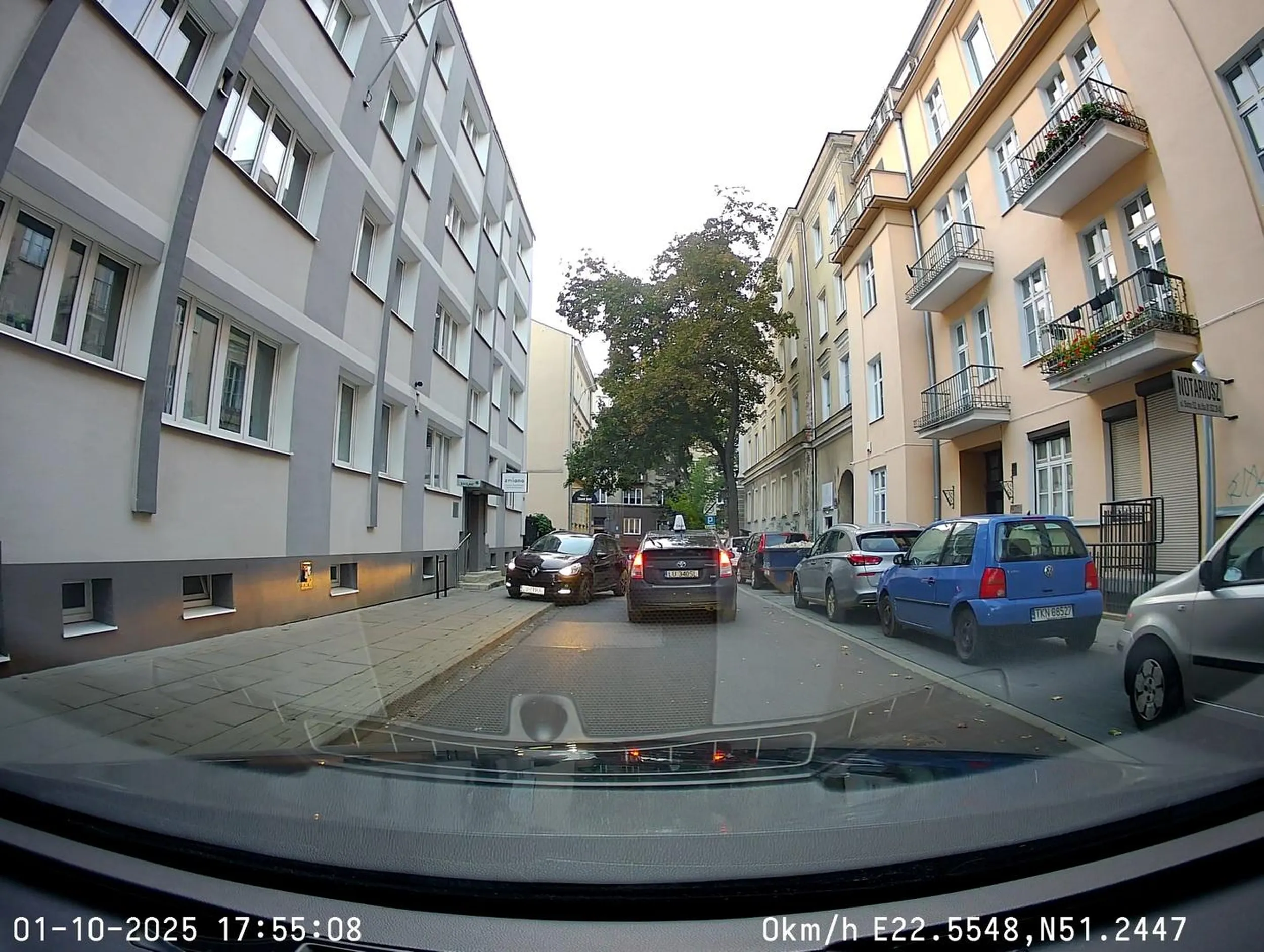 No ale żeby tak pod prąd??? Warto jednak odłożyć telefon i skupić się na jeździe. Lublin ul. Solna