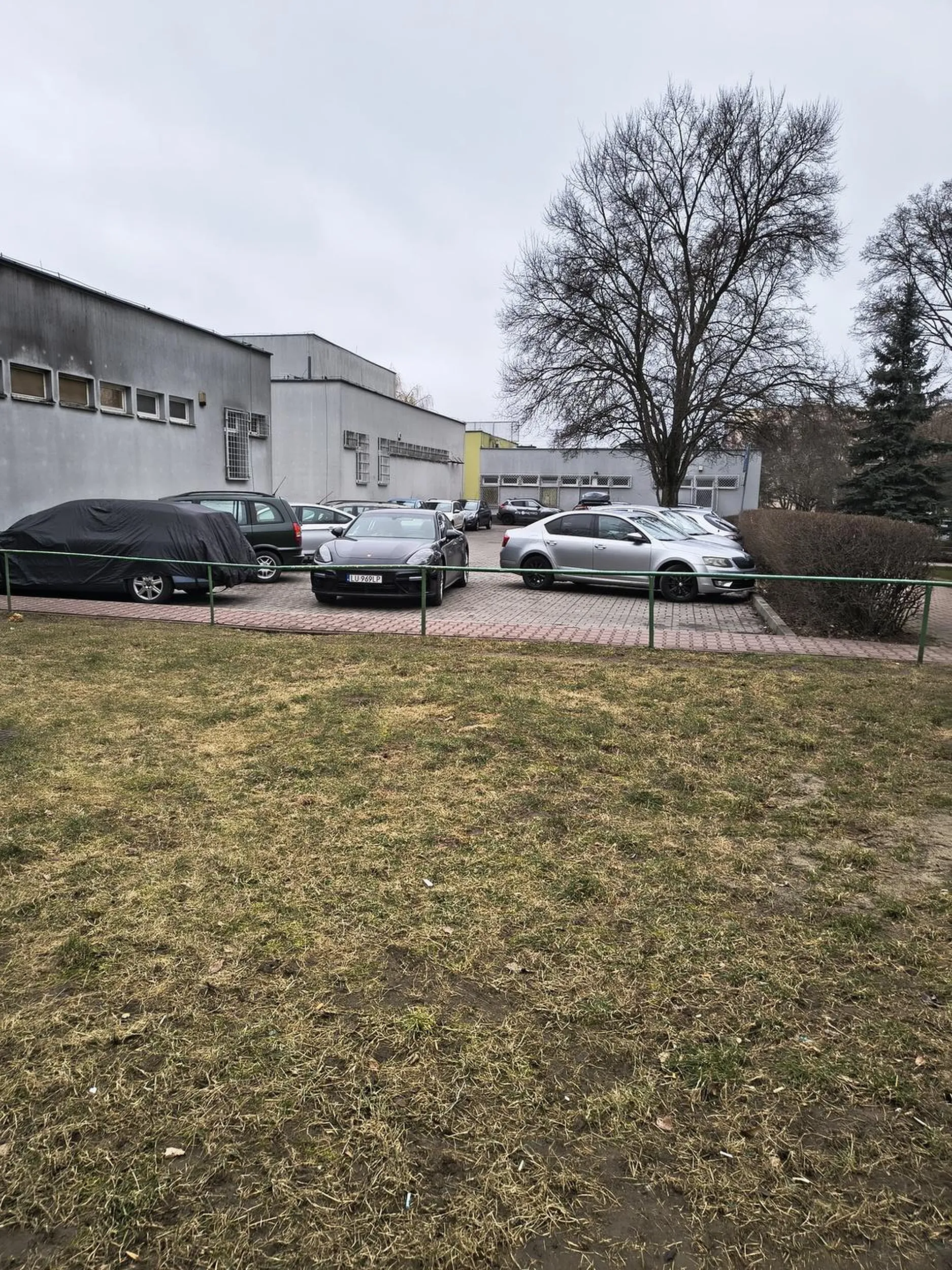 Nie było gdzie zaparkować...