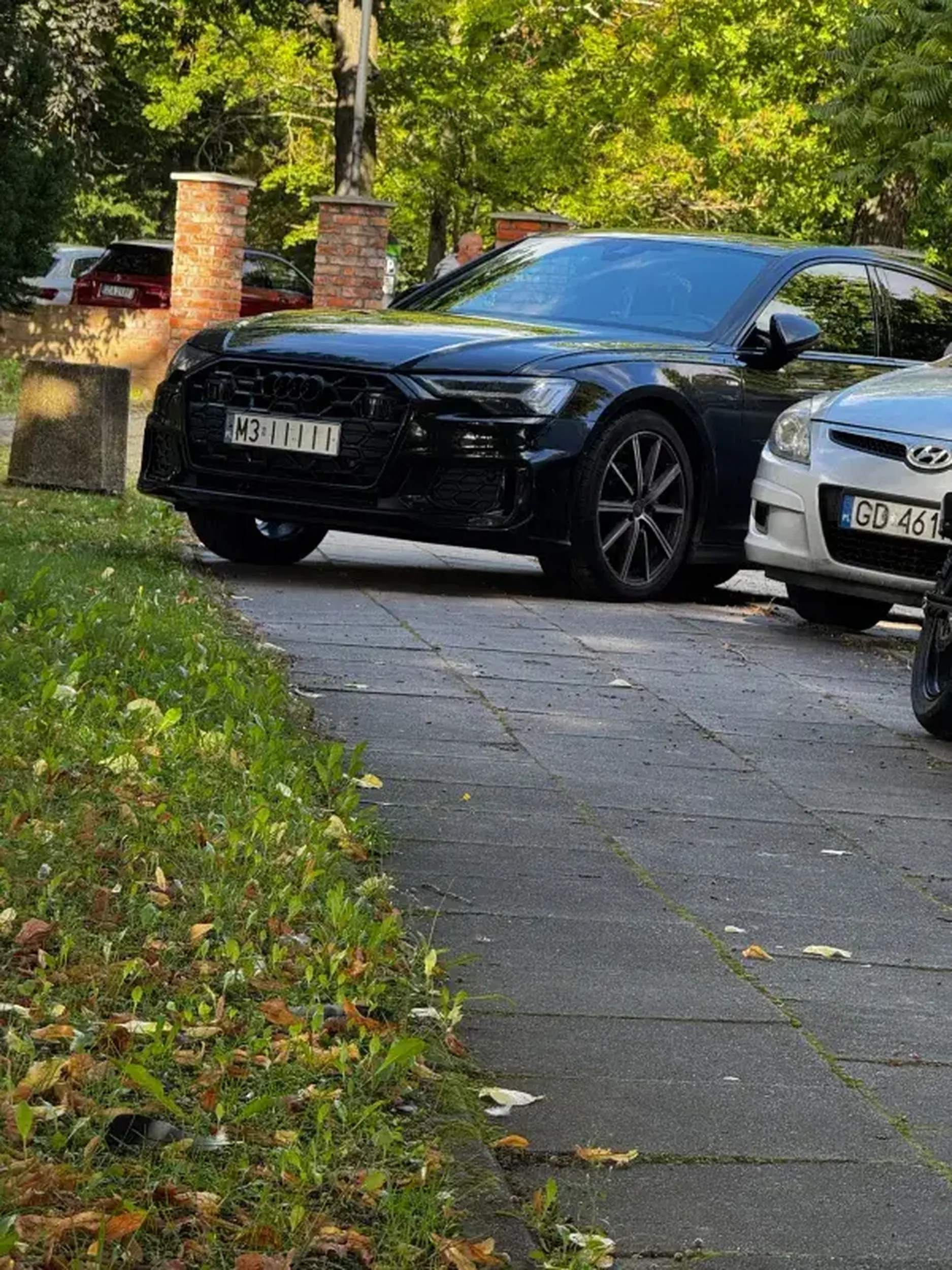 parkowanie na chodniku