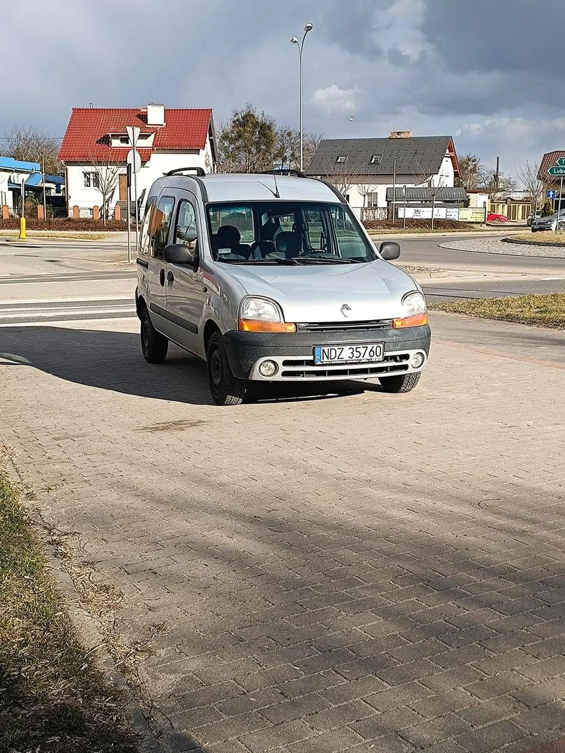 Bardzo kreatywne miejsce parkowania GRATULACJE!