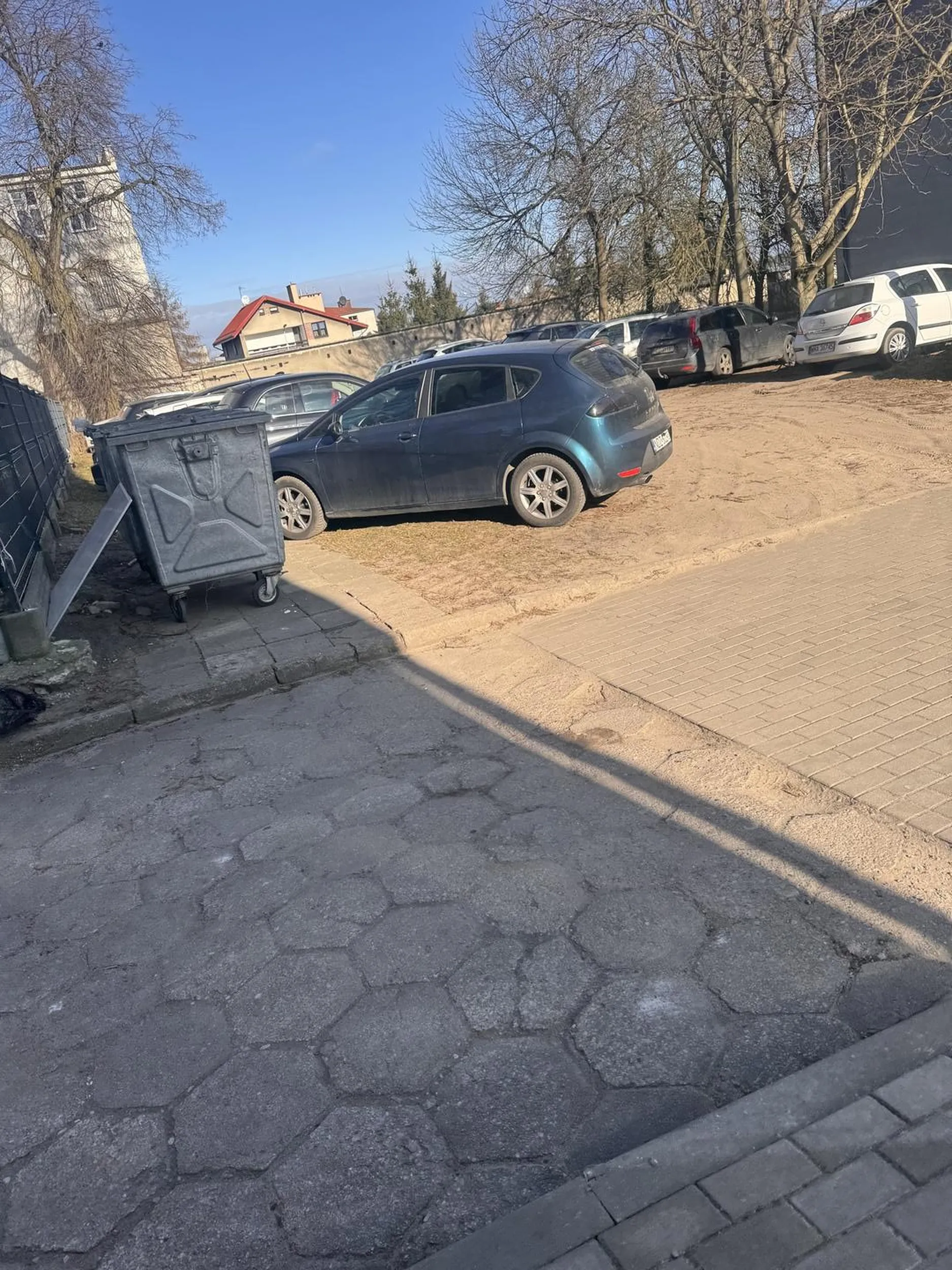 Tego ewenementa nie obowiązują zasady parkowania.