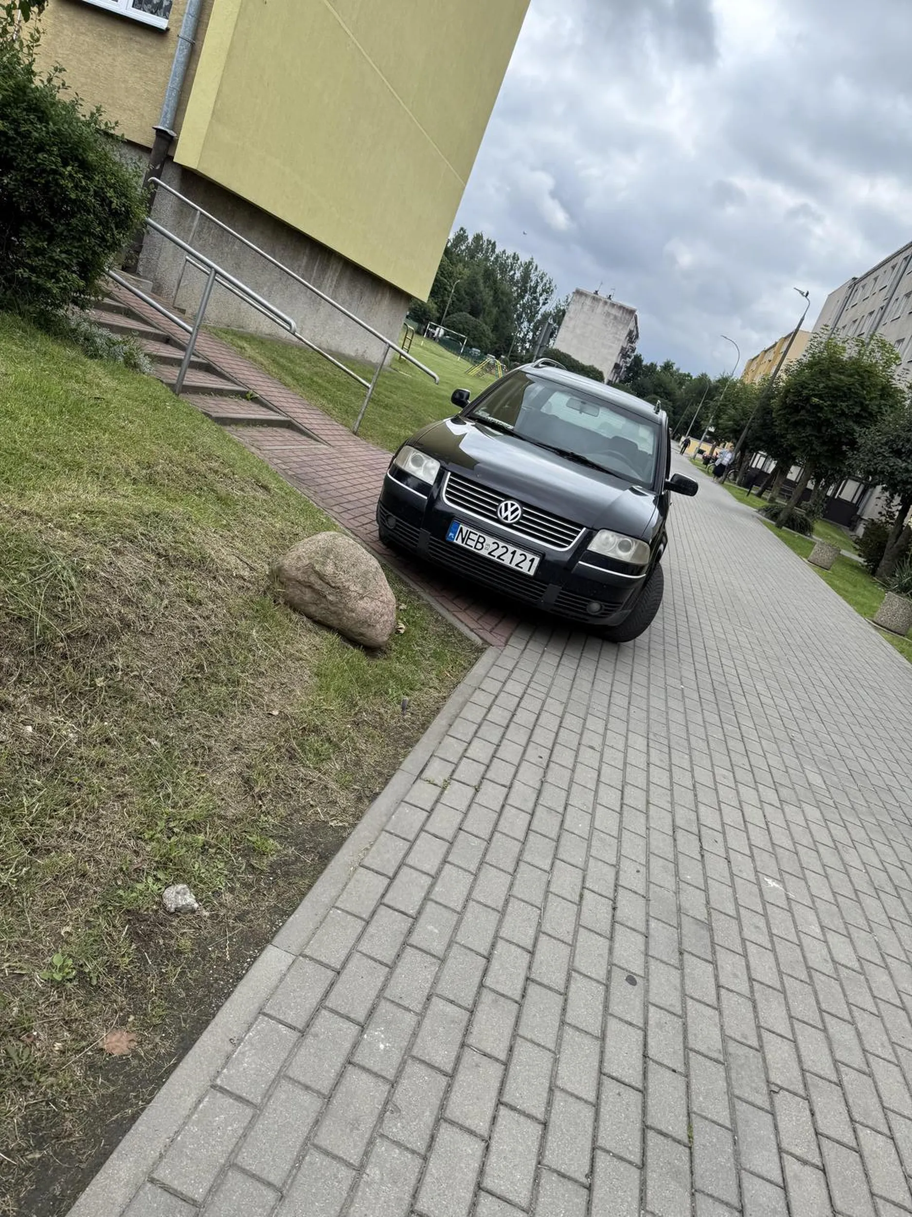 Naucz się parkować w normalnym miejscu