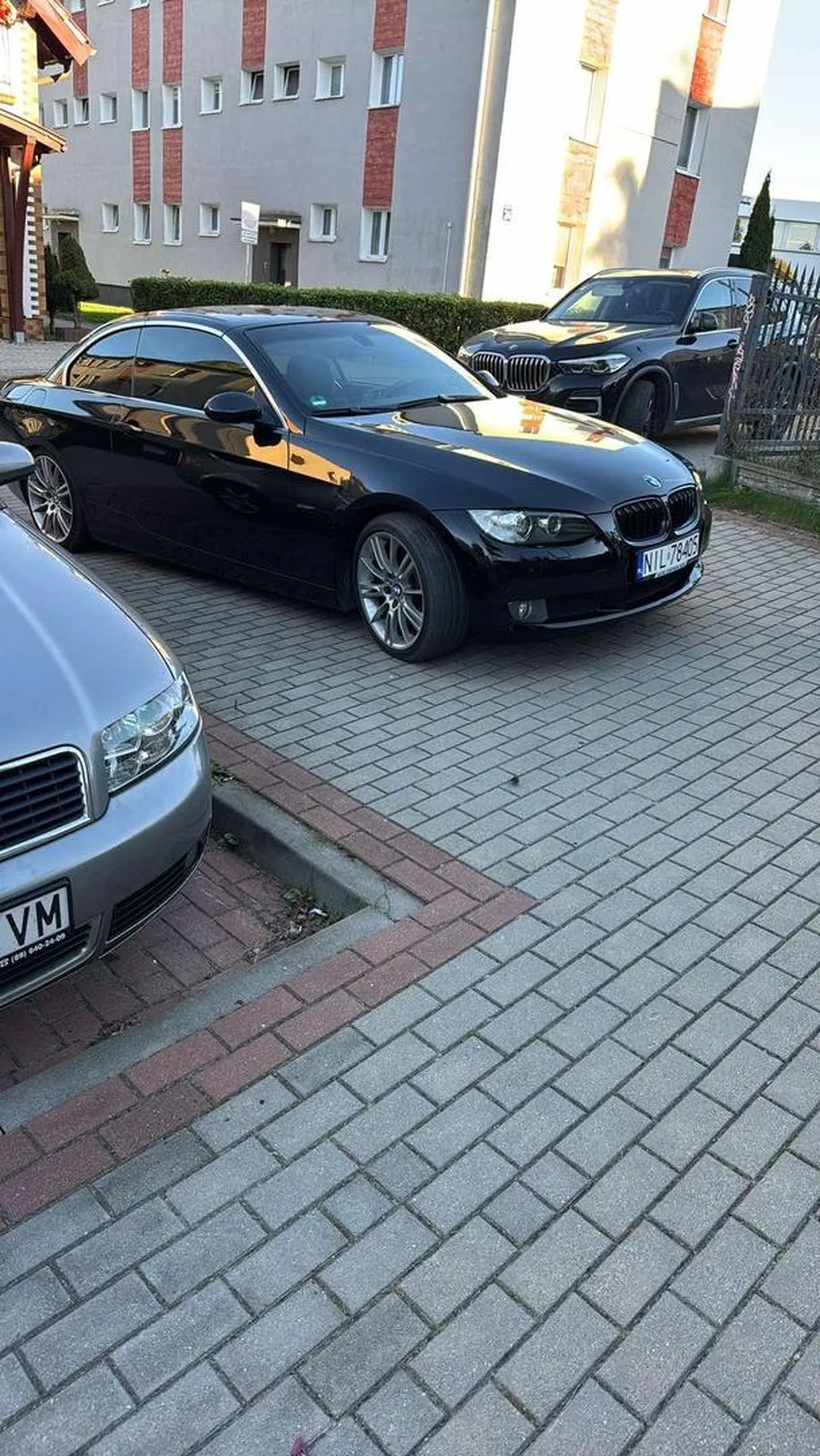 na chodniku się nie parkuje buraku z bety