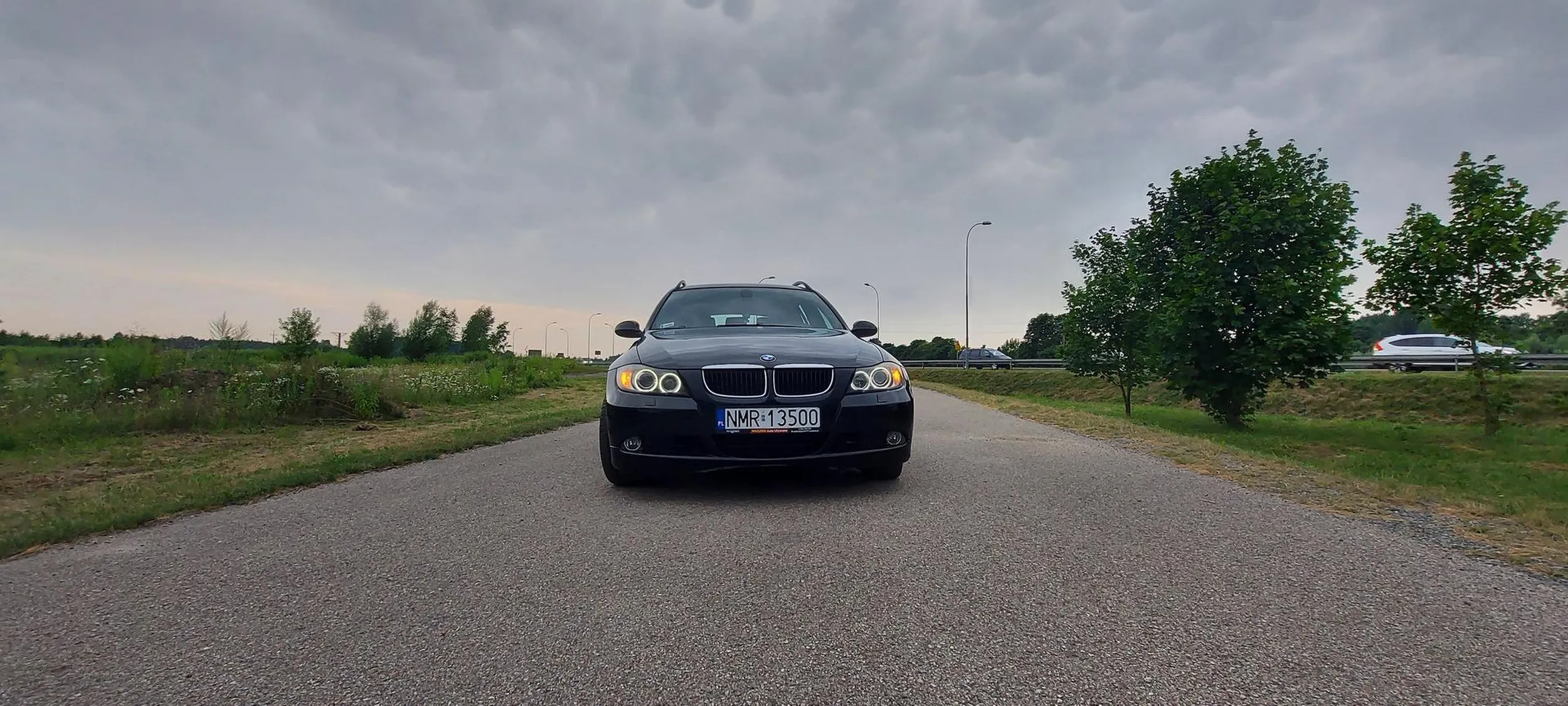 To moja była BMW, czarna w kombi?