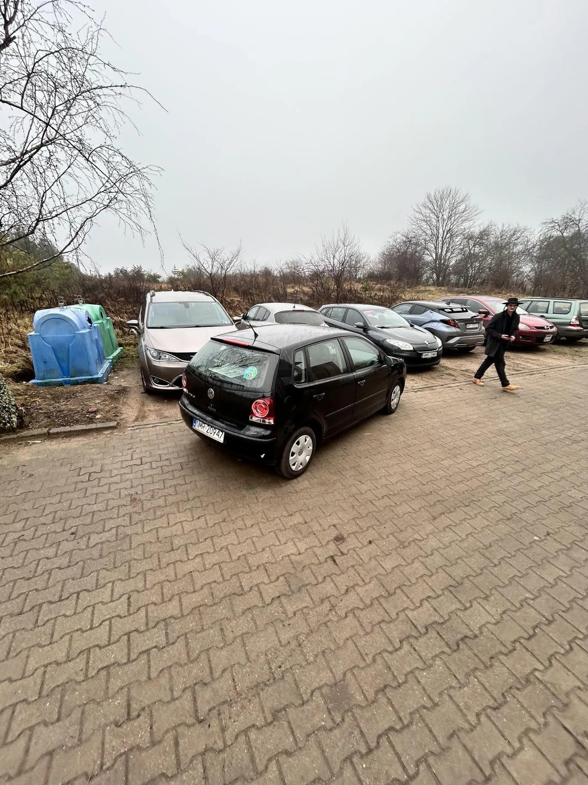 Cóż tu dużo mówić…Zdjęcie tłumaczy każdy aspekt inteligencji owego kierowcy