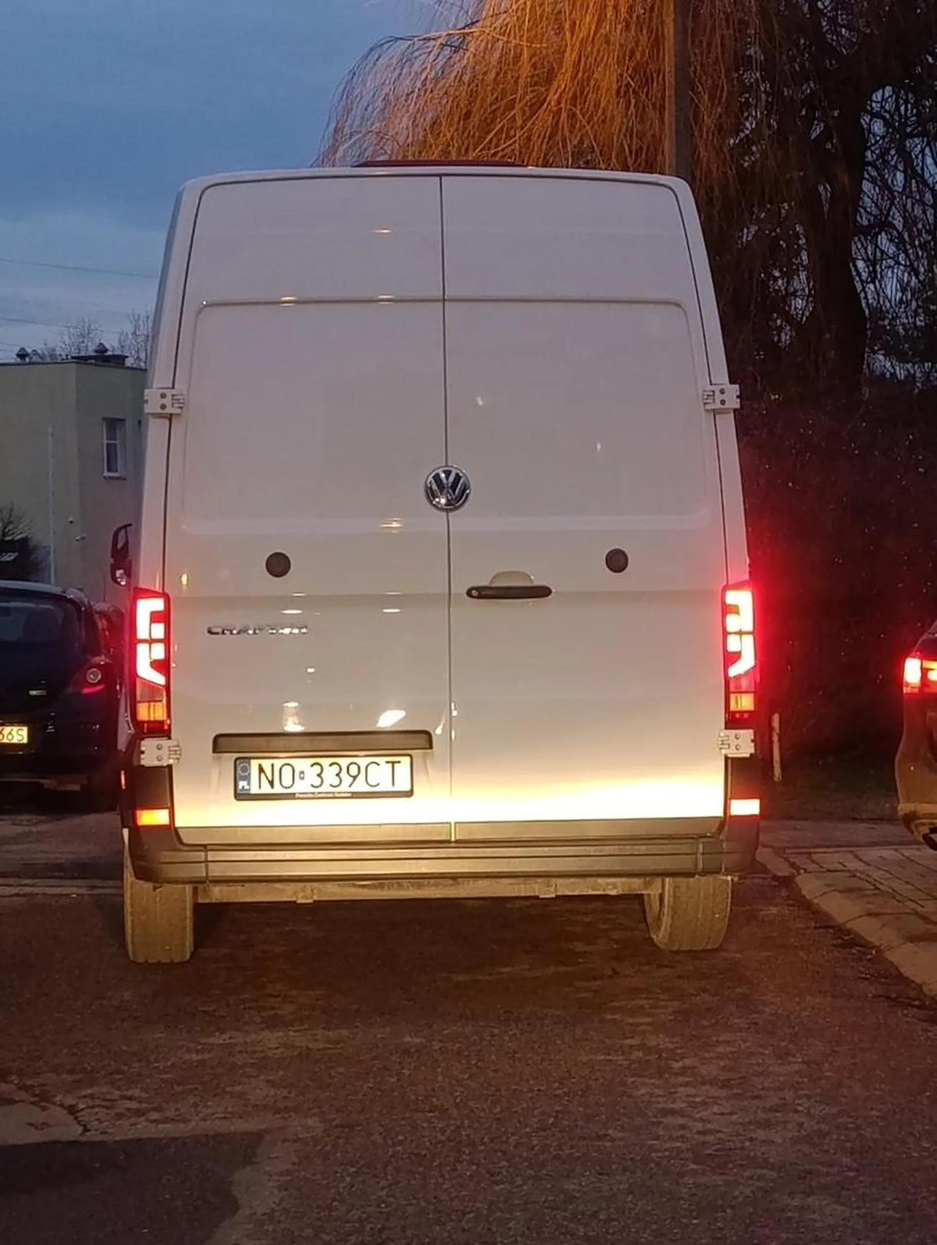 Stanął na jednokierunkowej i miał to gdzieś, ze ludzie chcieli przejechać, mimo że kawałek dalej był parking, totalny brak kultury