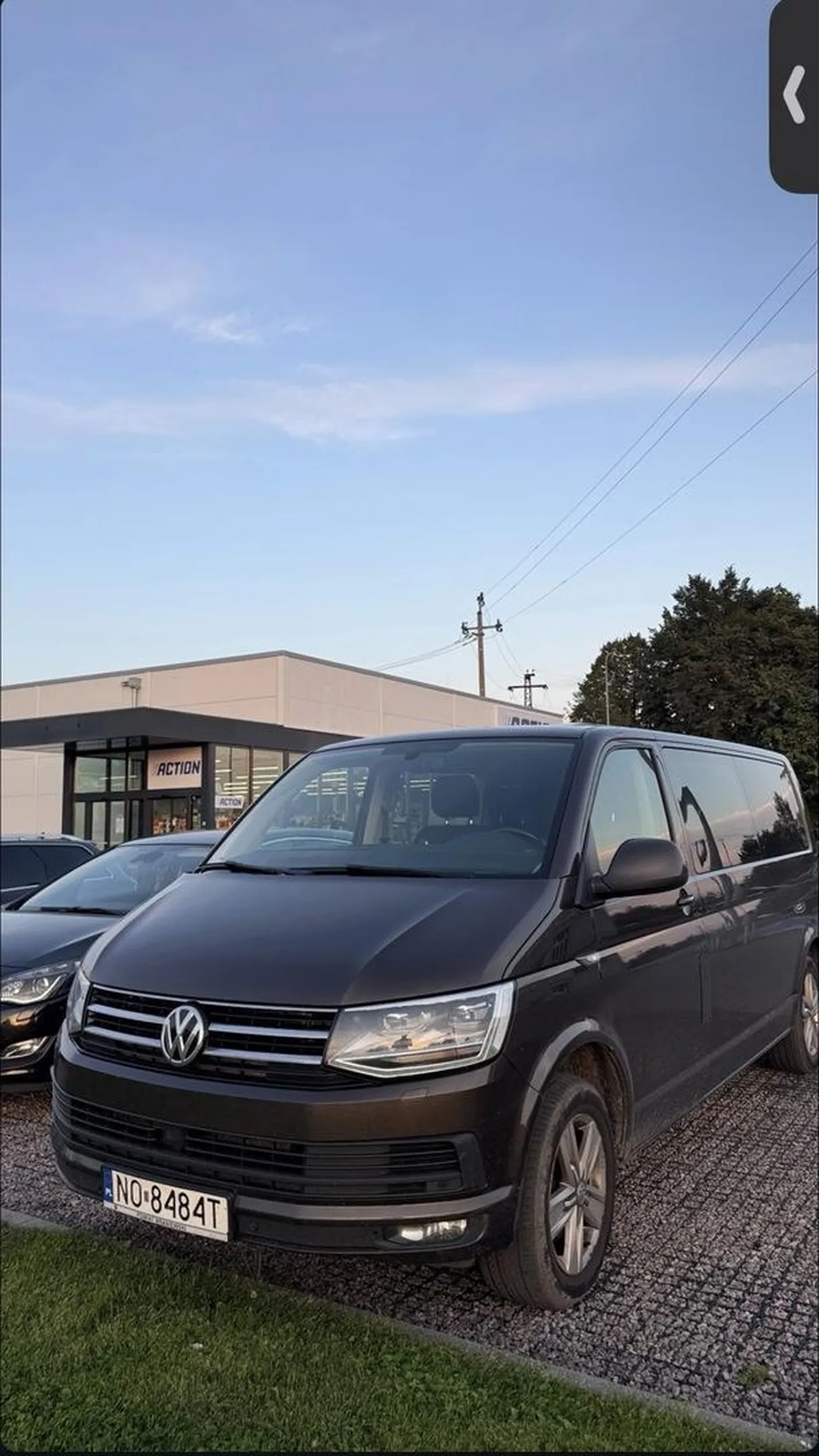 Nie polecam. Masowy gang bang na tyle. Kierowca chociaż spoko gość, widać klasę. Pozdrawiam