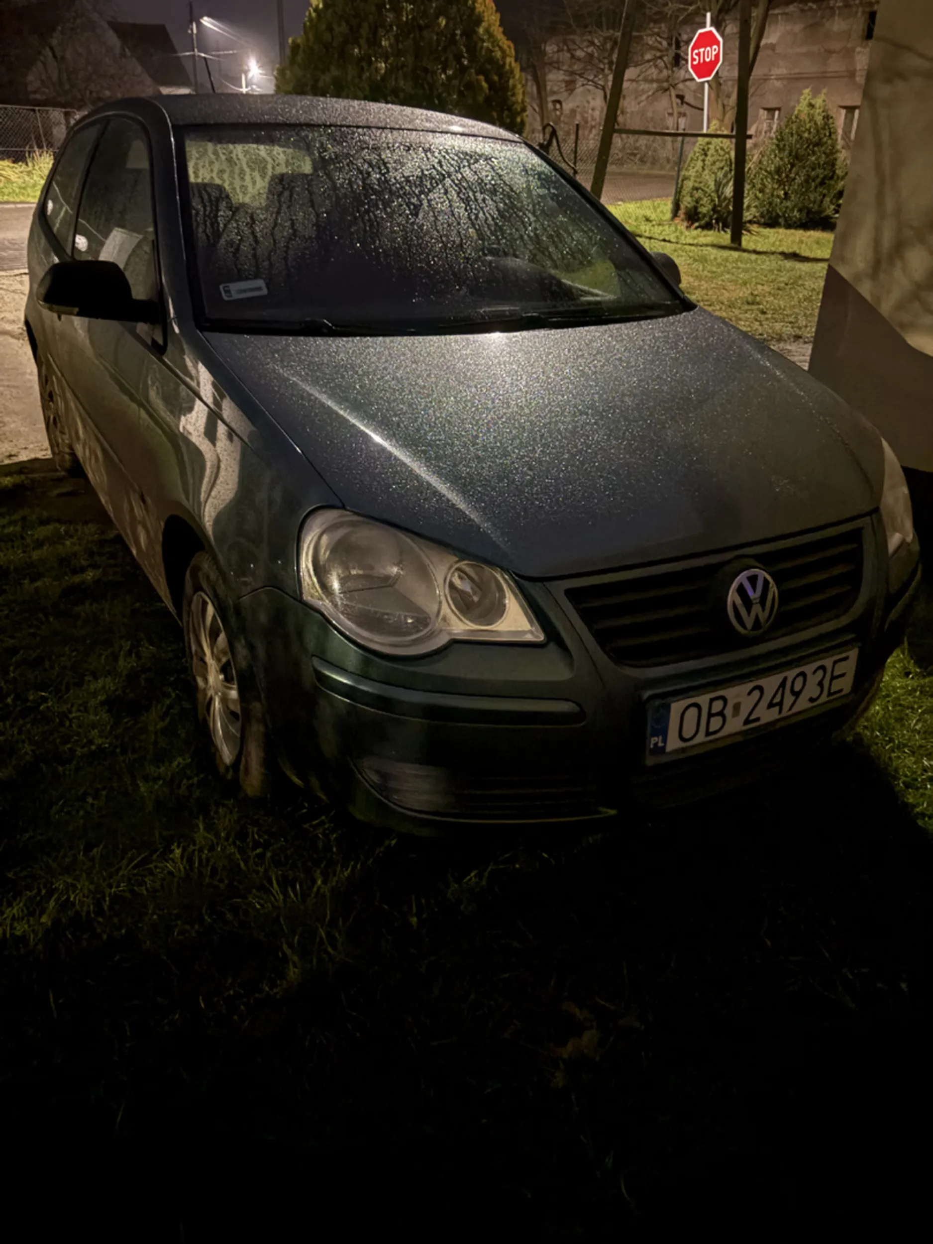 Pirat drogowy!!! Prowokuje na światłach