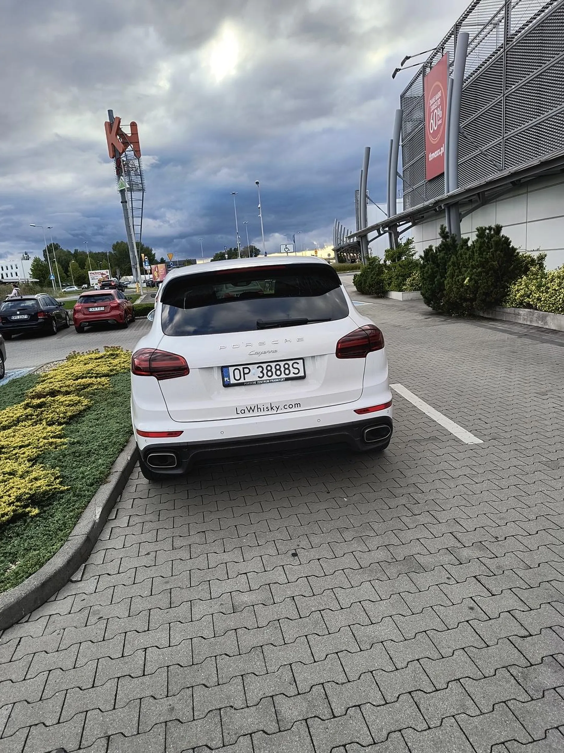 piękne parkowanie przy Karolince