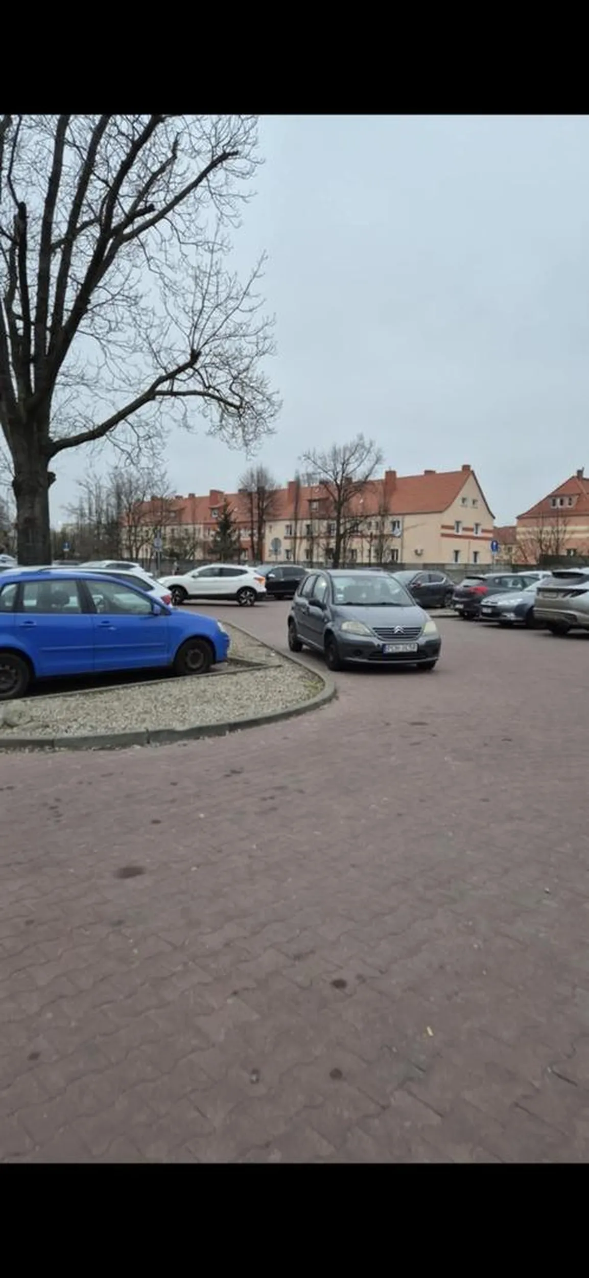 kolego ale tu sie nie parkuje