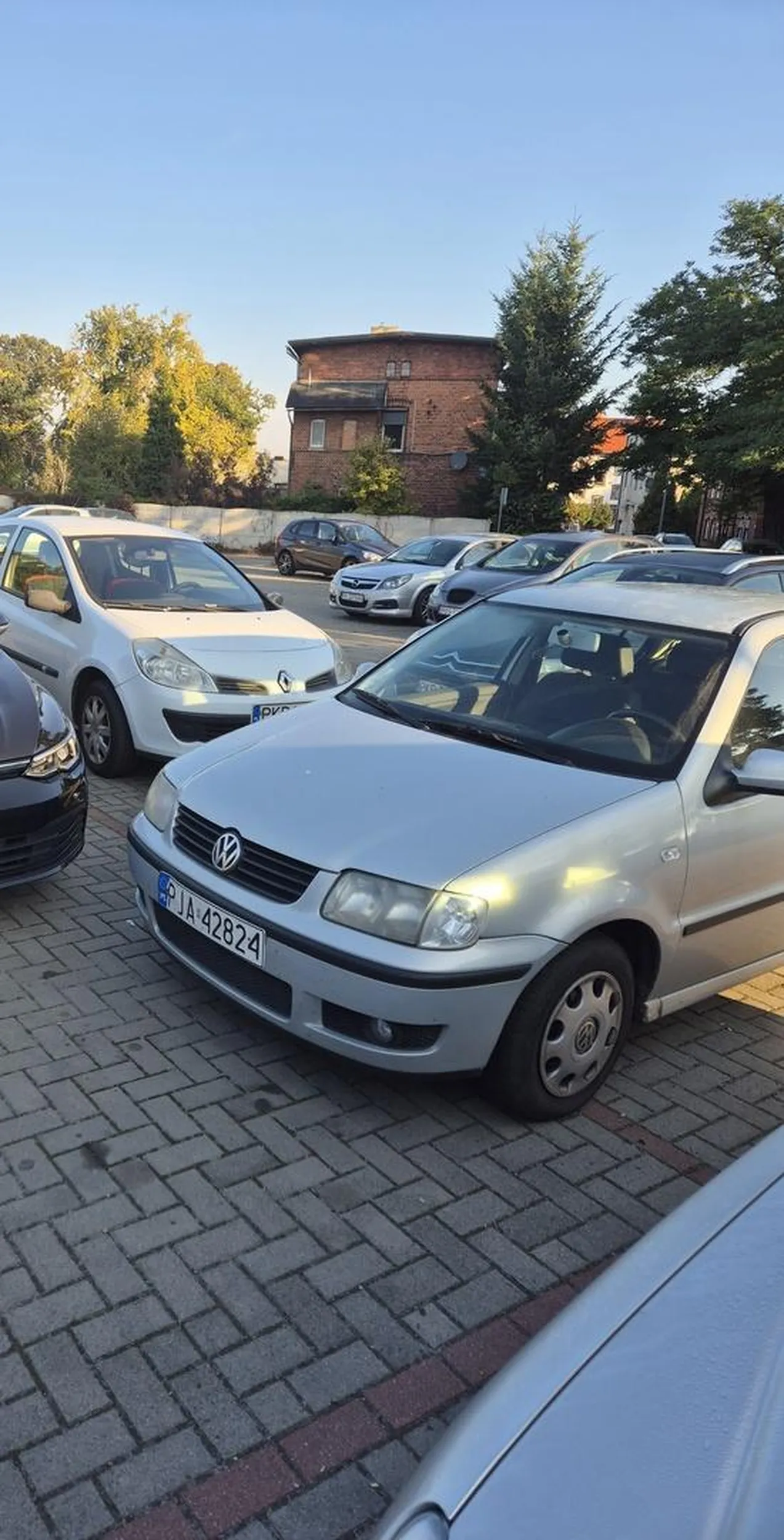 Proszę nauczyć się parkować.