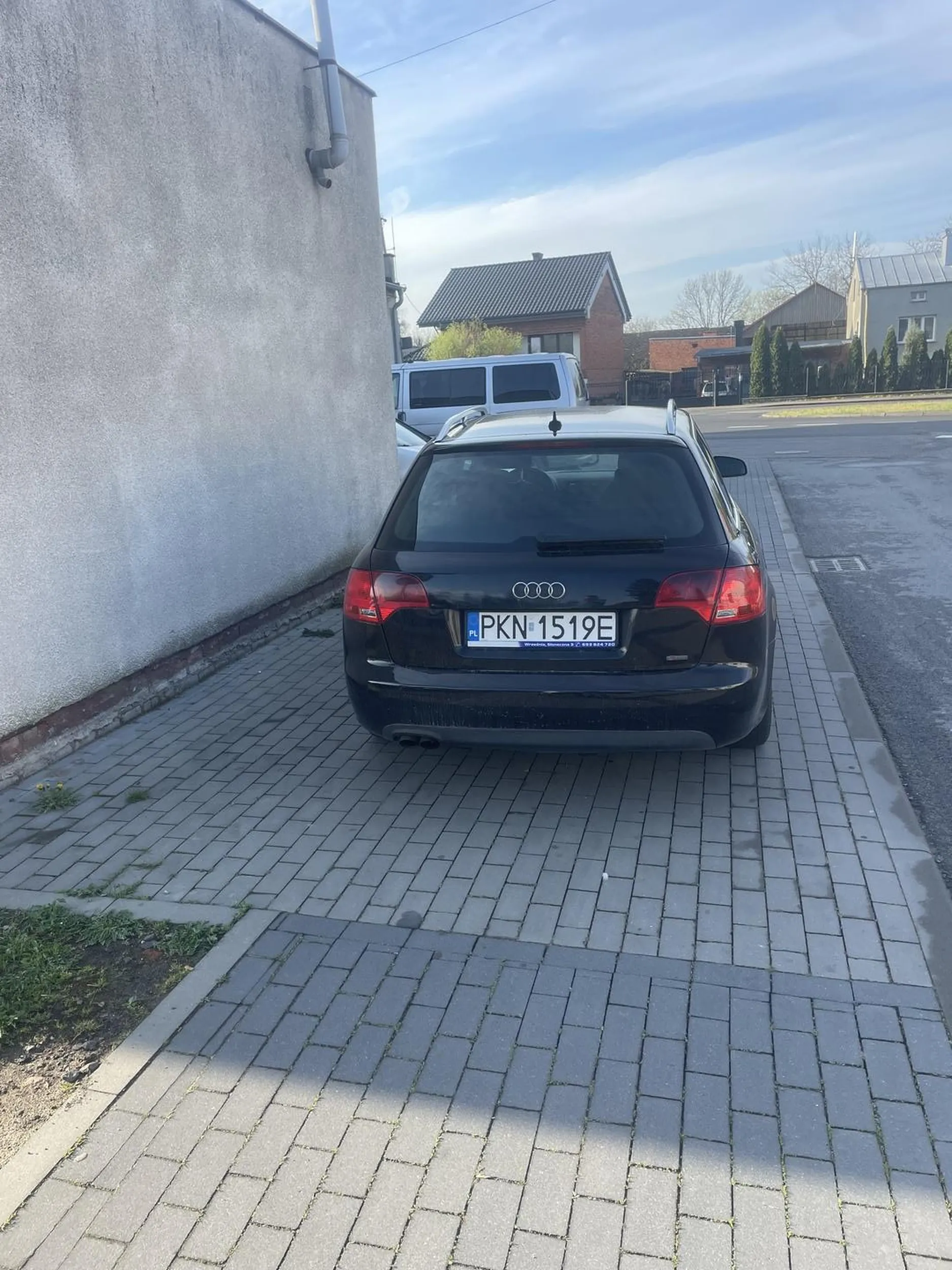 Parkowanie na chodniku