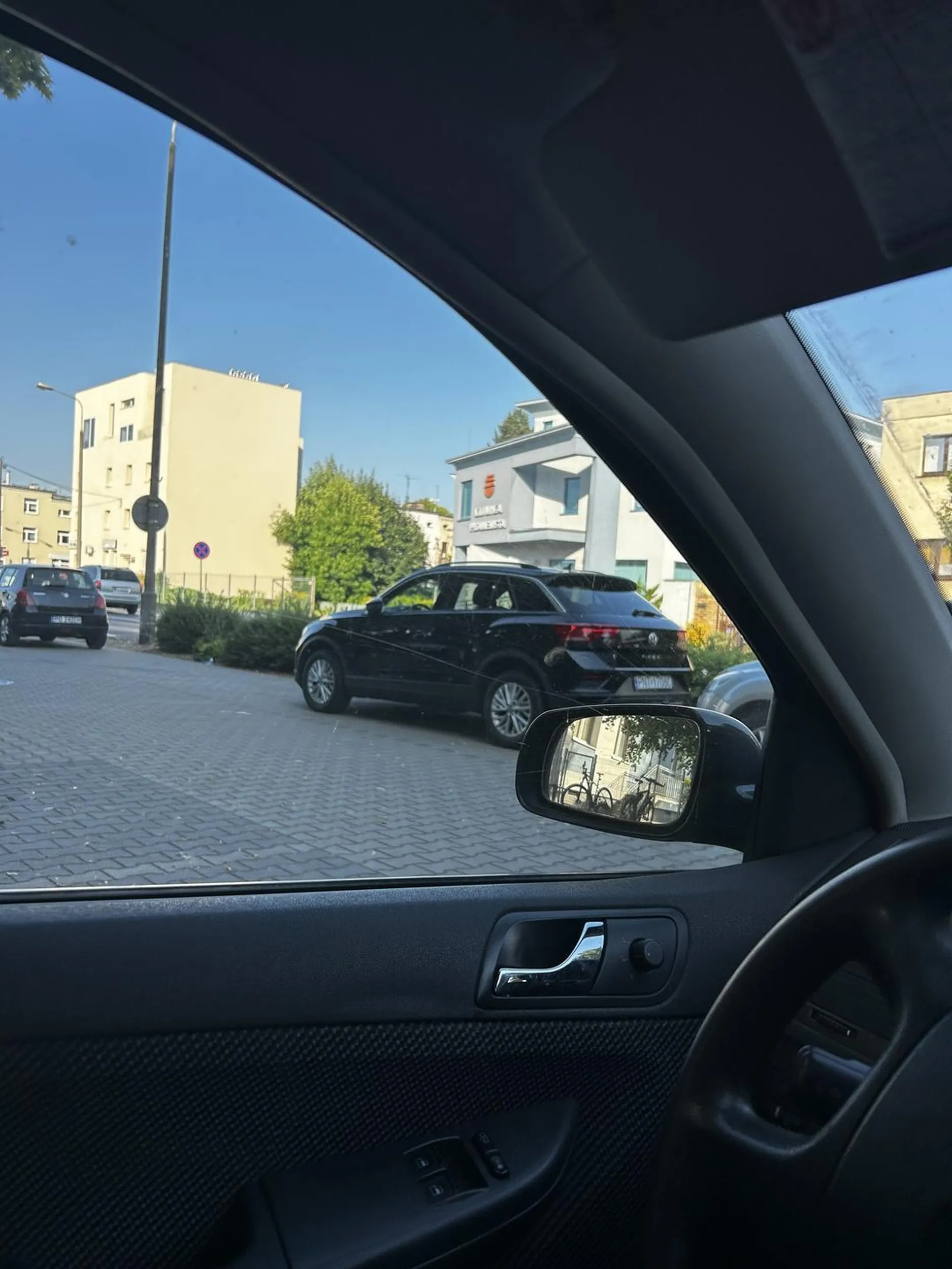 Zastawia tak że się wyjechać nie da