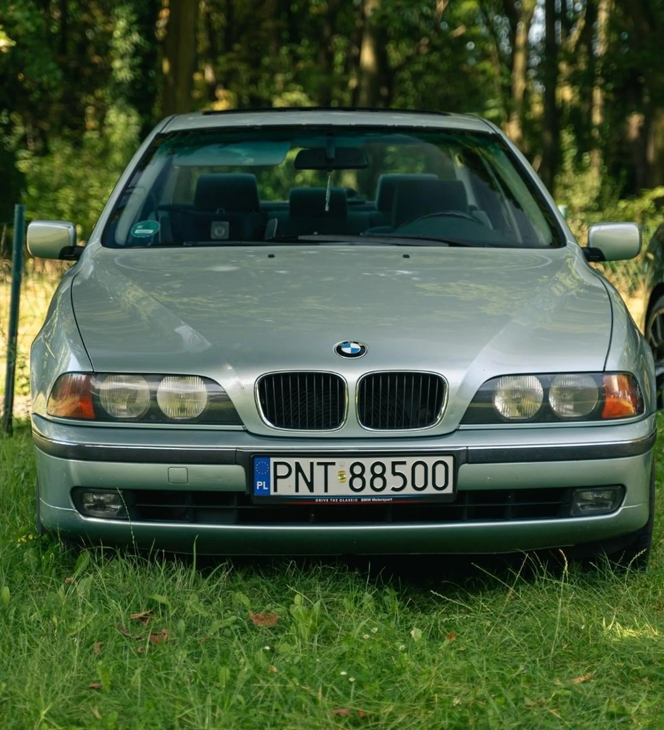 Zajebista beema, męczę sąsiada ale nie chce mi sprzedać. Powiedział że Niemiec już płakał jak sprzedawał, on nie chce ?.