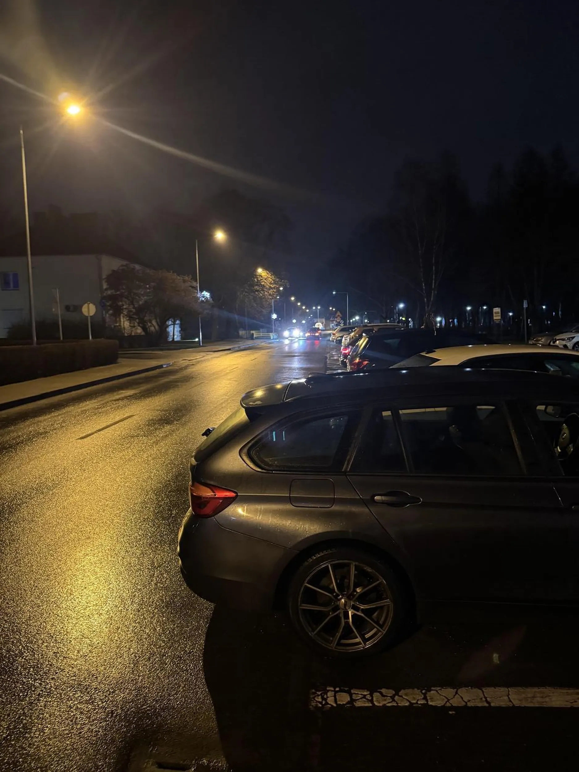 naucz sie 2headzie parkowac boisz sie ze obrysujesz zderzak w tym szrocie ktory kosztuje 500zl?