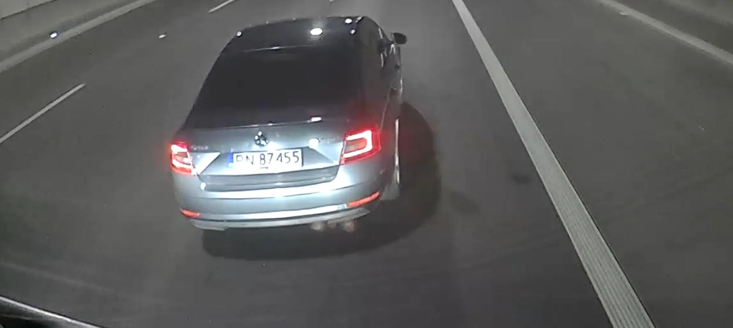 Za to wyhamowanie pożałujesz mam nadzieję że zabiorą Cię prawko jeśli wogóle je masz