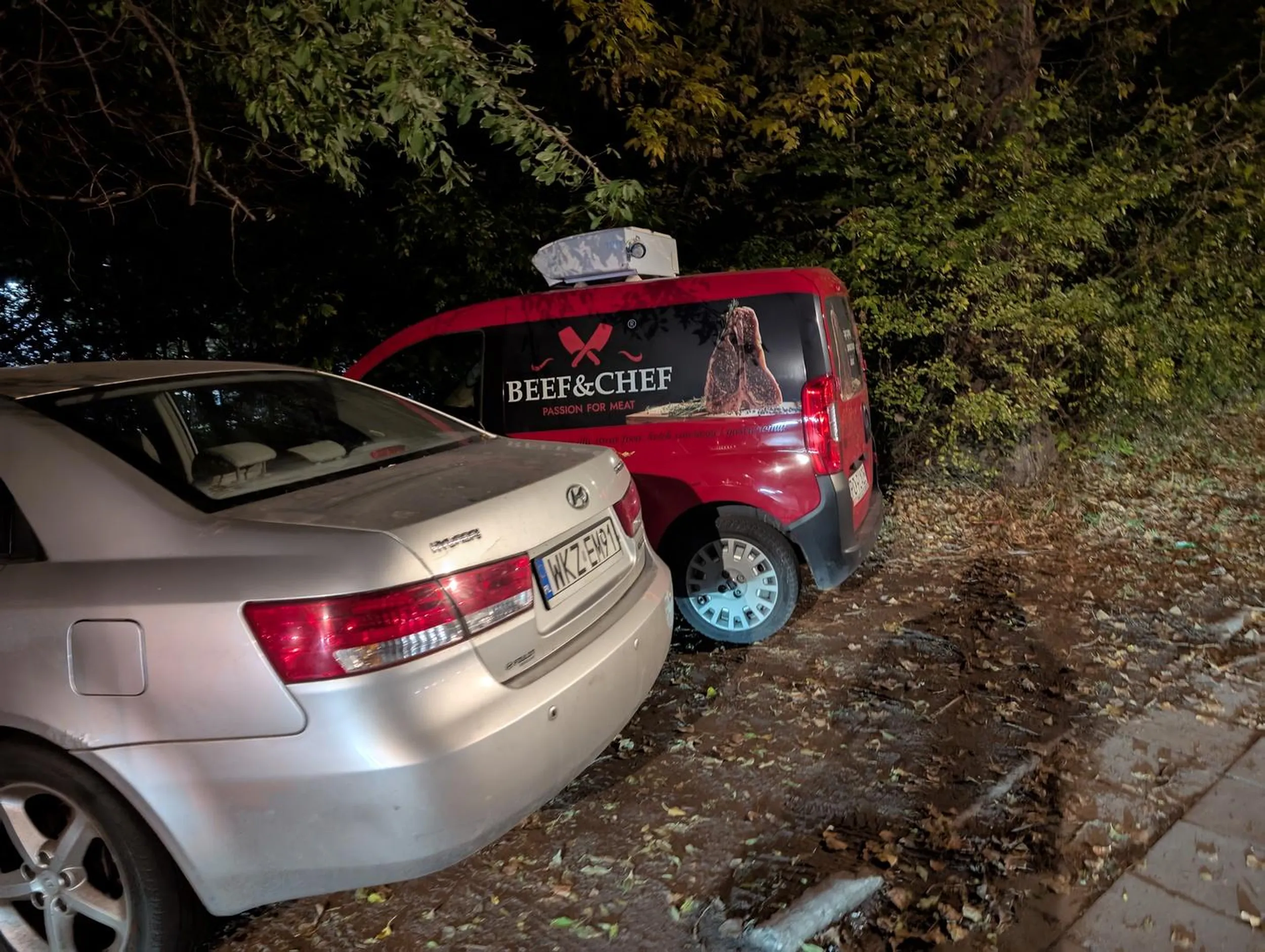Pozdrawiam Pana który najpierw nie ustąpiłna przejśćiu a potem zaparkował gdzie zaparkował, ciekawe co w firmie na takie parkowanie? Dobry PR to podstawa.