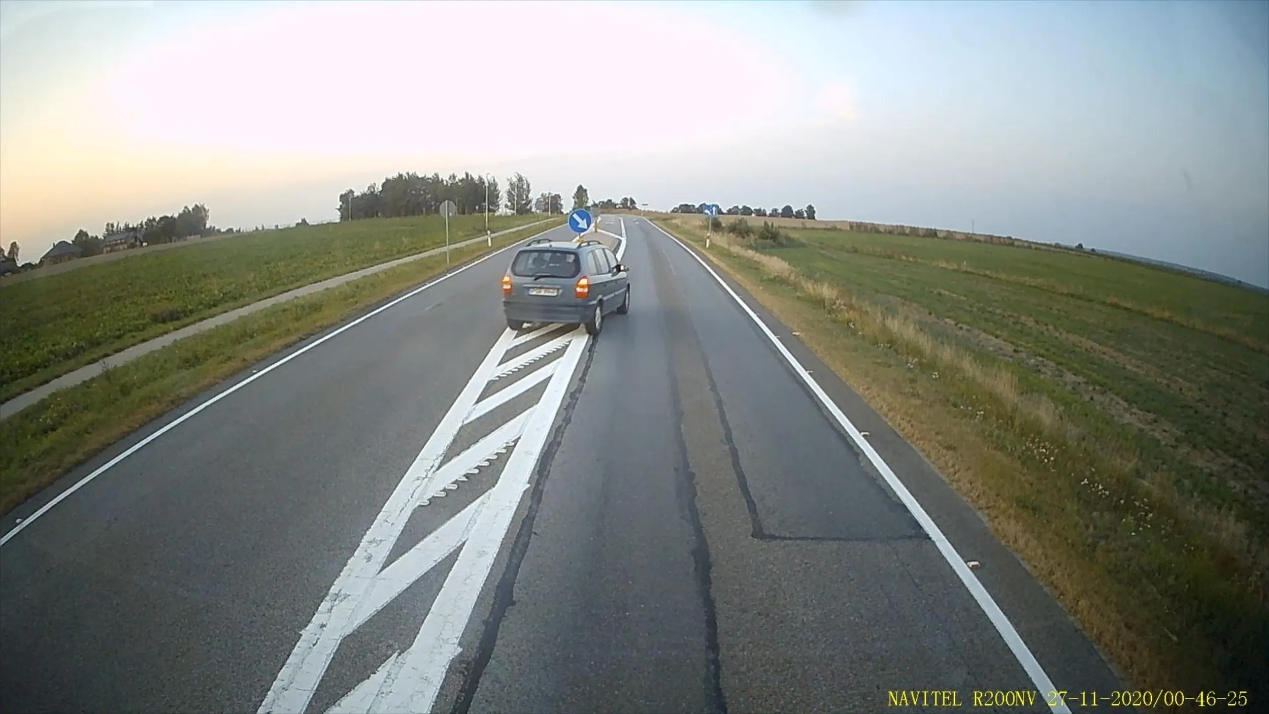 Może ktoś kojarzy albo widział gdzieś to auto  poszukiwany kierowca i wie jaka jest rejestracja, początek na sto procent PSR