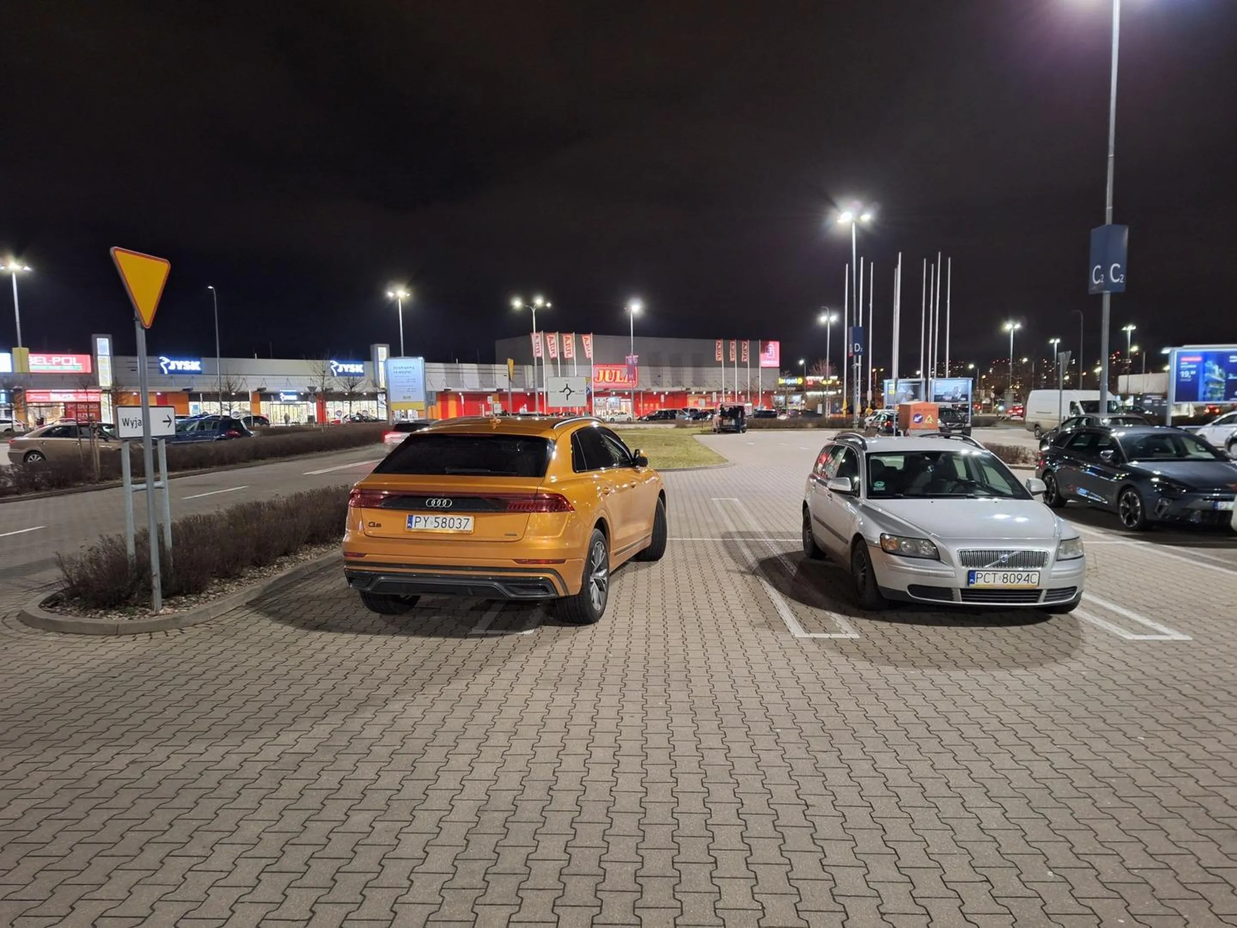 Buc ma problem zeby trafic w miejsce postojowe ?