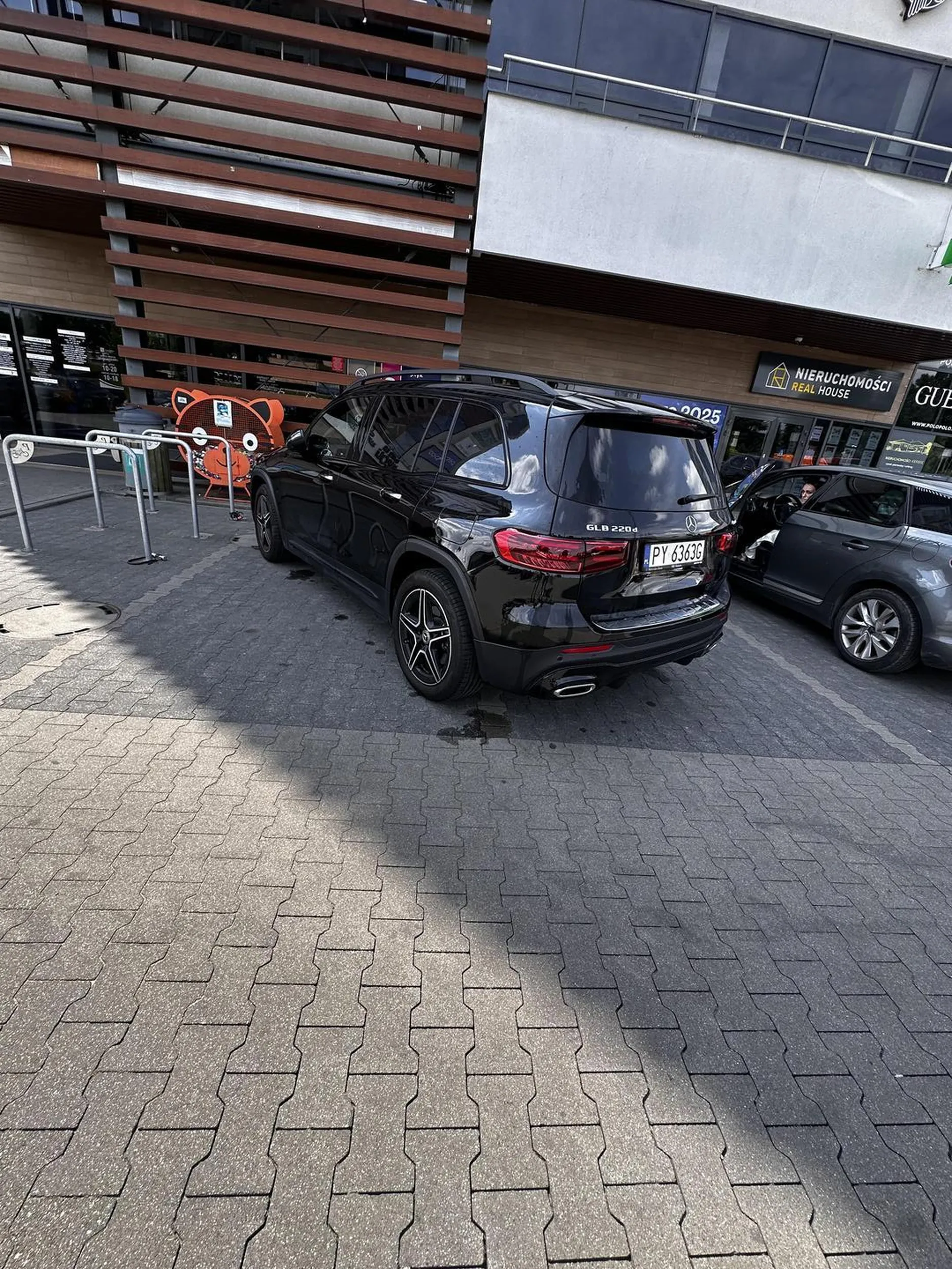 dobry parking