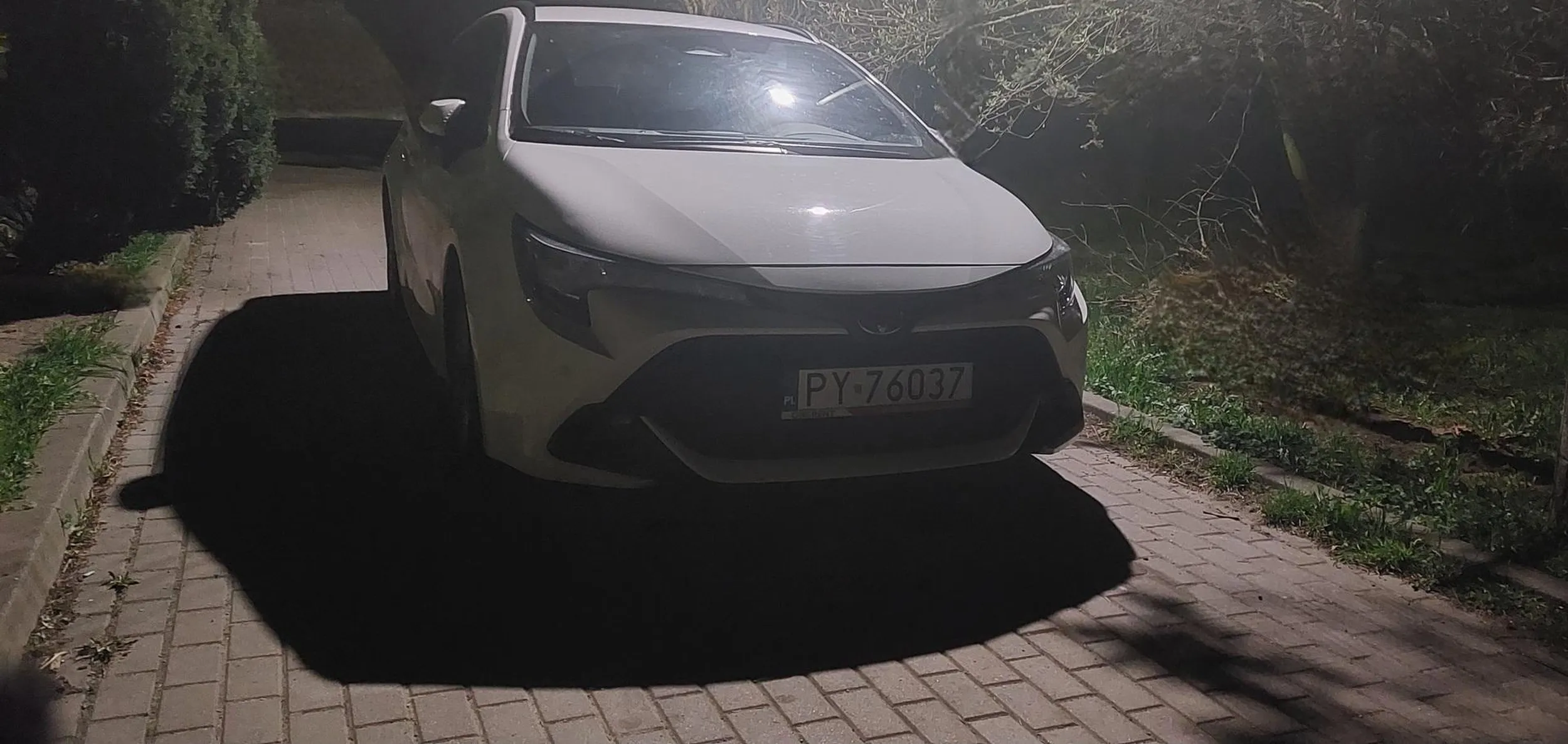 Zero taryf ulgowych za zastawianie przejazdu - dojazdu. czy to noc czy to dzień. tak to parkuj sobie w Poznaniu droga dojazdowa to nie parking.