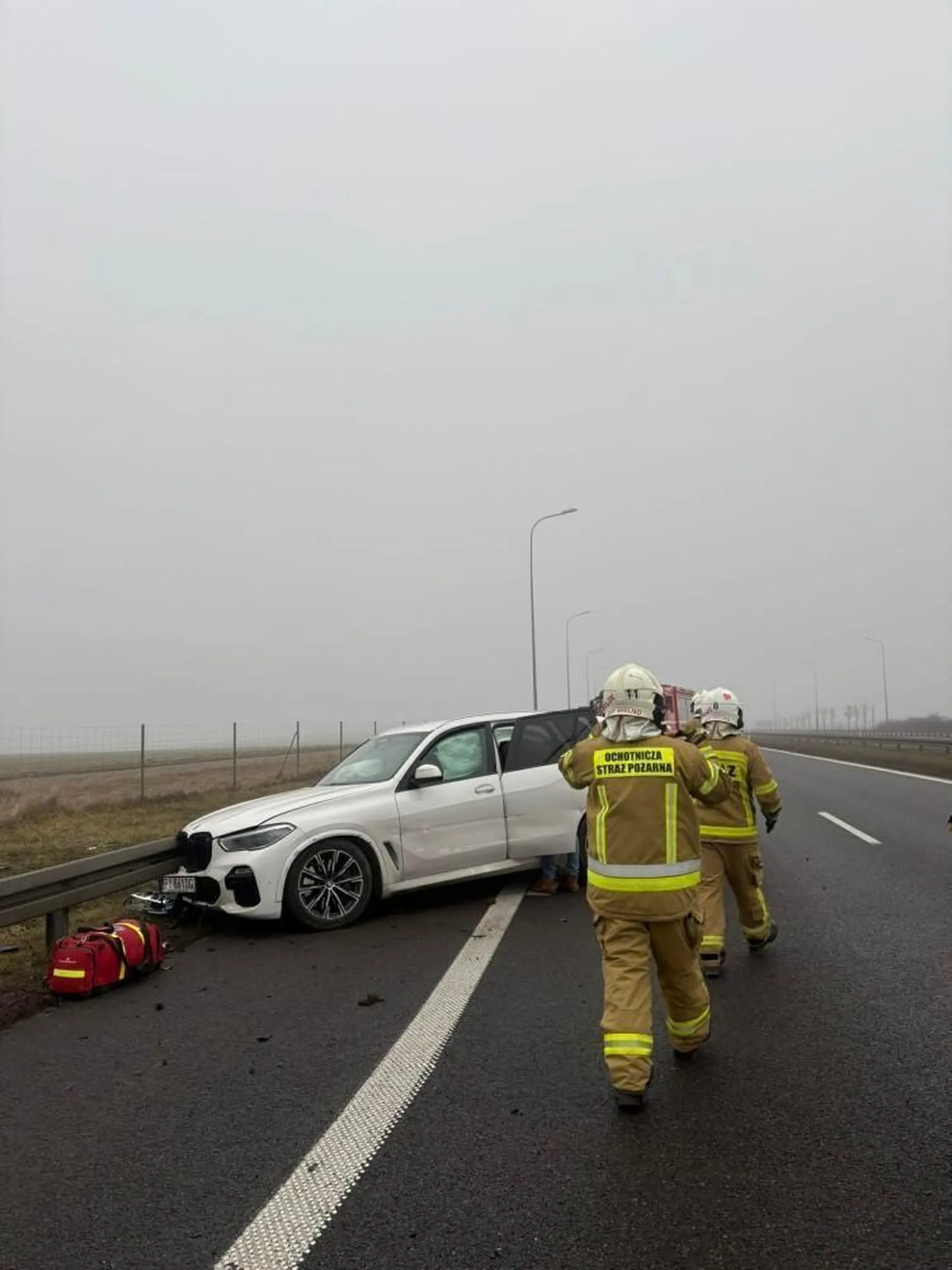 Gdyby był na sprzedaż jako "bezwypadkowy" zostawiam ślad. Źródło zdjęcia: OSP Modliszewo