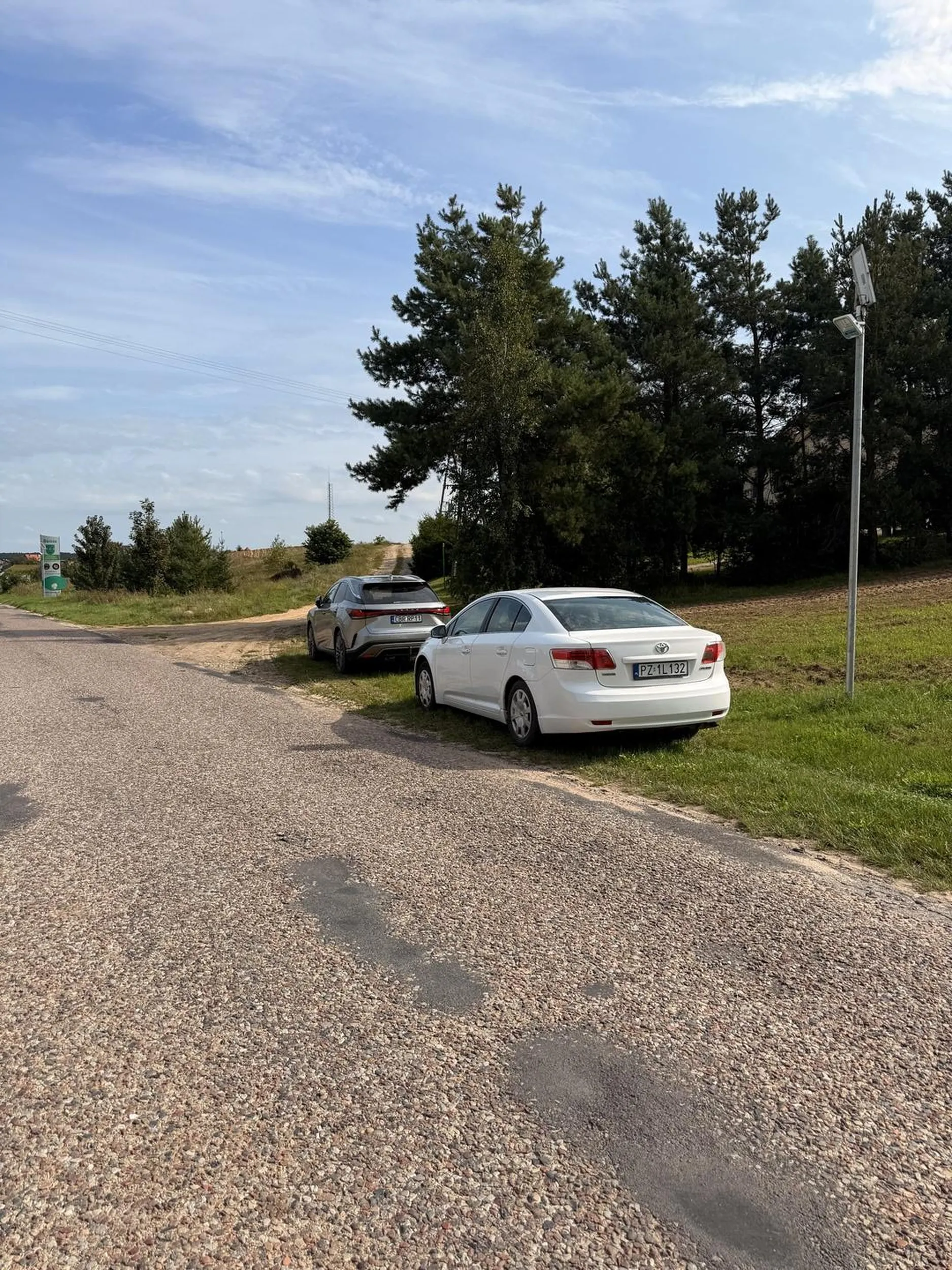 Parkują śmiecie i pola zastawiają na przynajmniej 2 godz