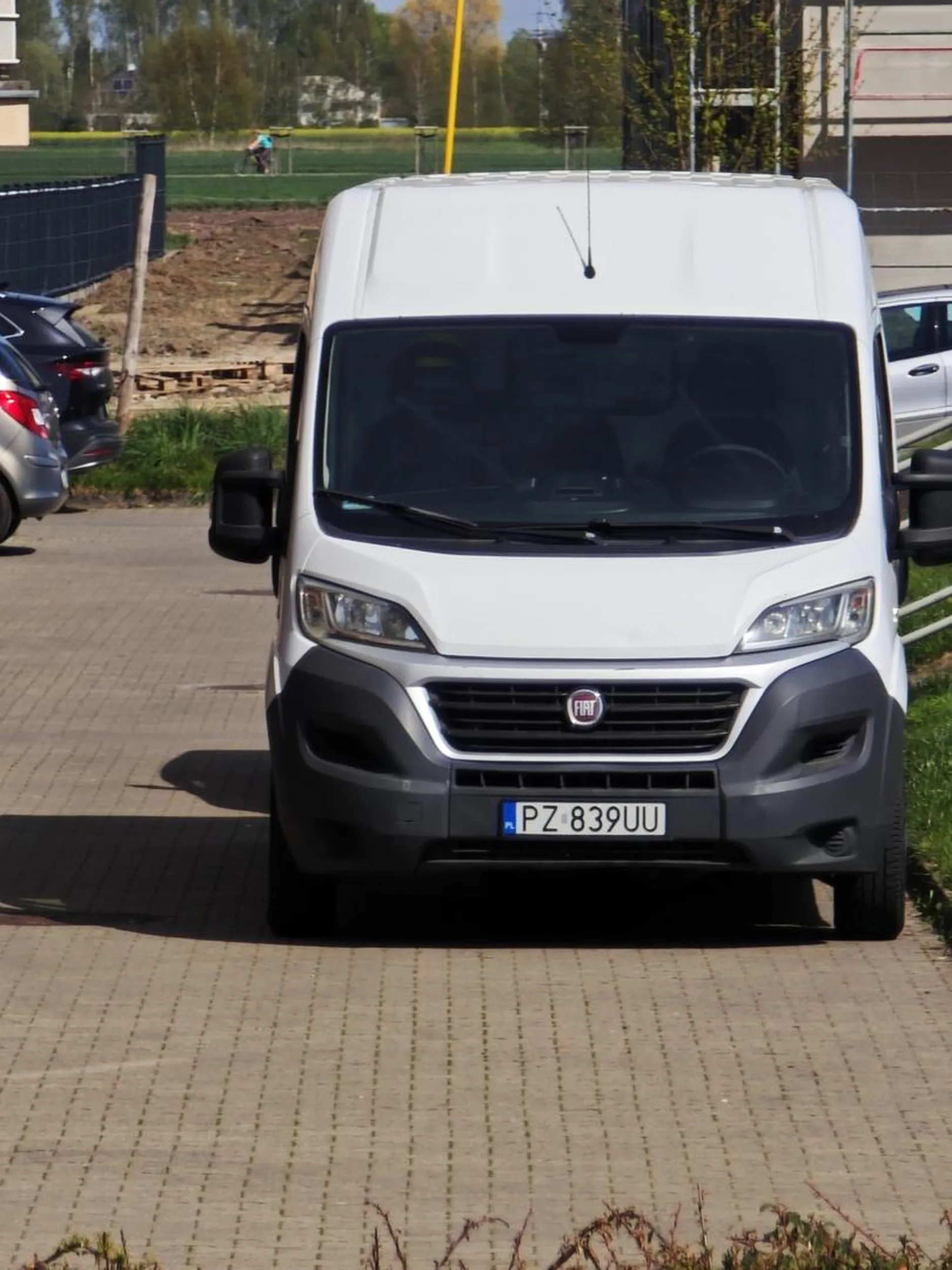 Nie polecam jakichkolwiek kontaktów ani spotkań z właścicielem