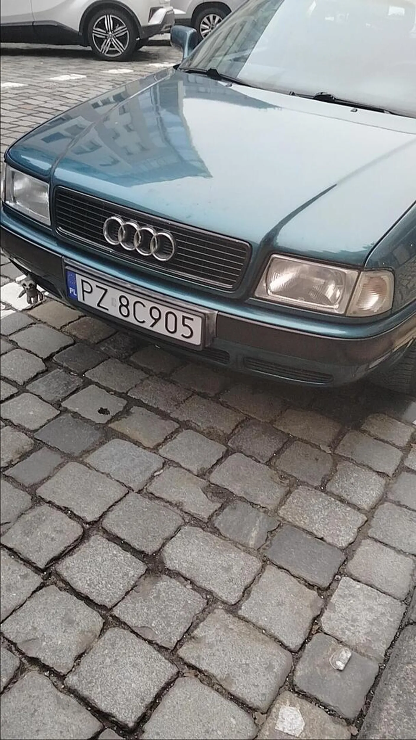 Ładne audi widuje je co jakiś czas na Poznaniu patrzyl na licznik 985 tys ma woow pozdro dla własciciela