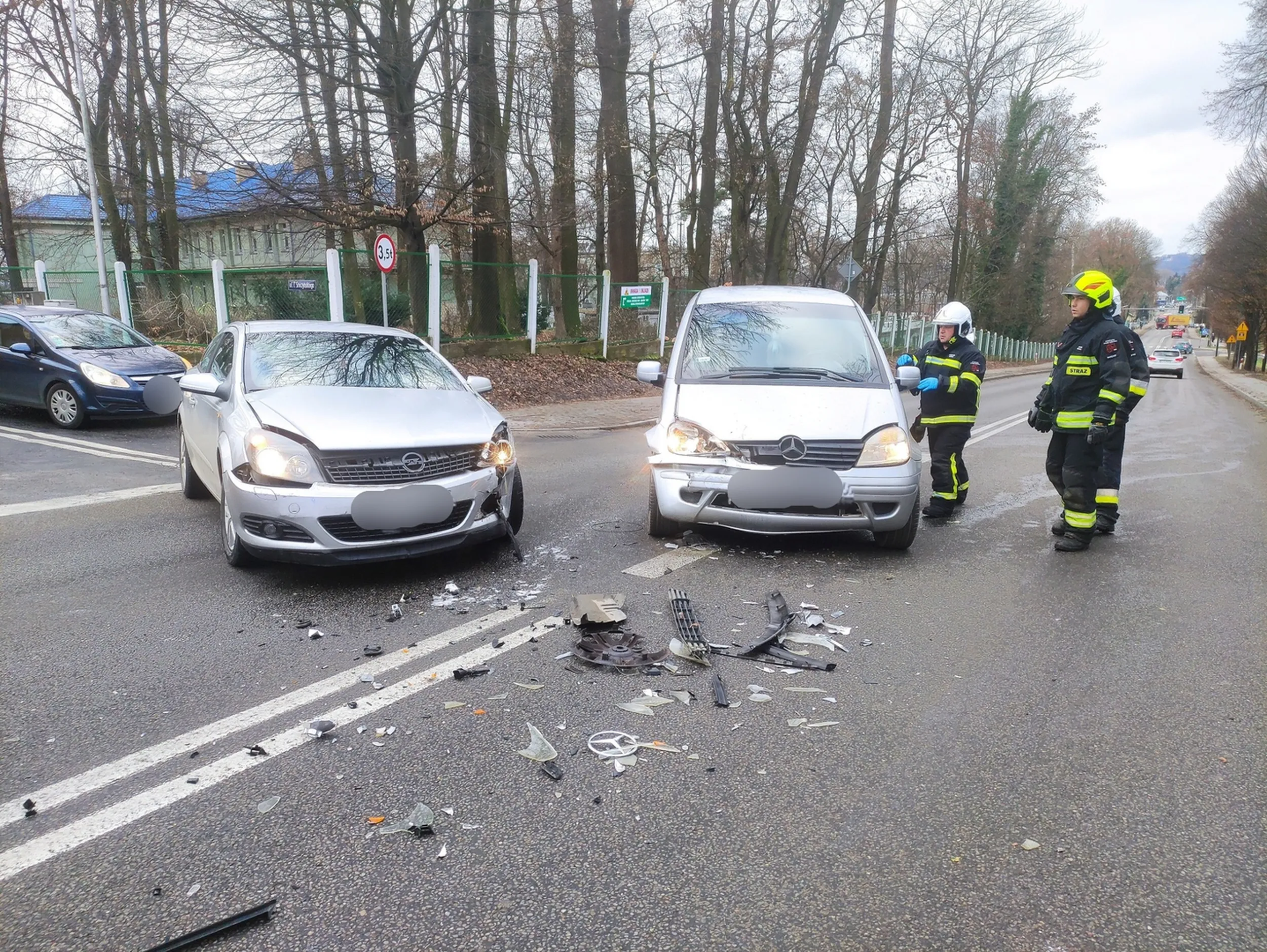 Pirat drogowy, skasował mi nowego Mercedesa 20 letniego