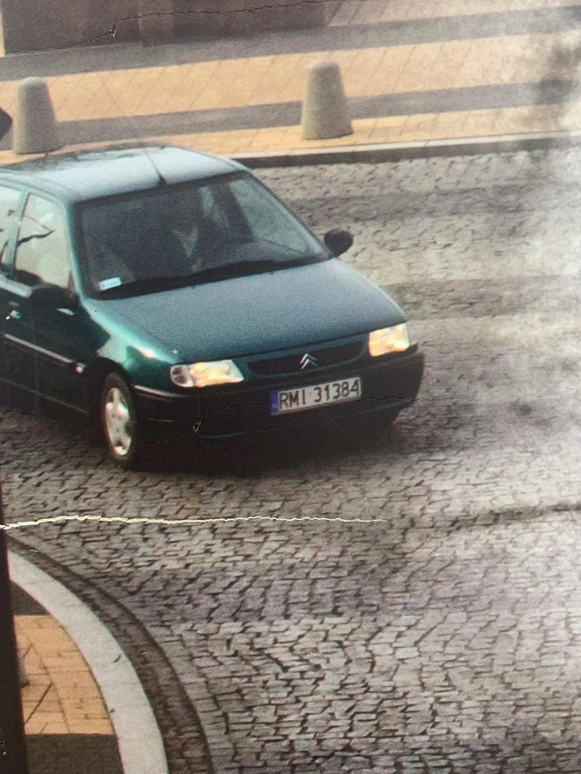 Twuj citroen jest na przytanku na zjedzieciu