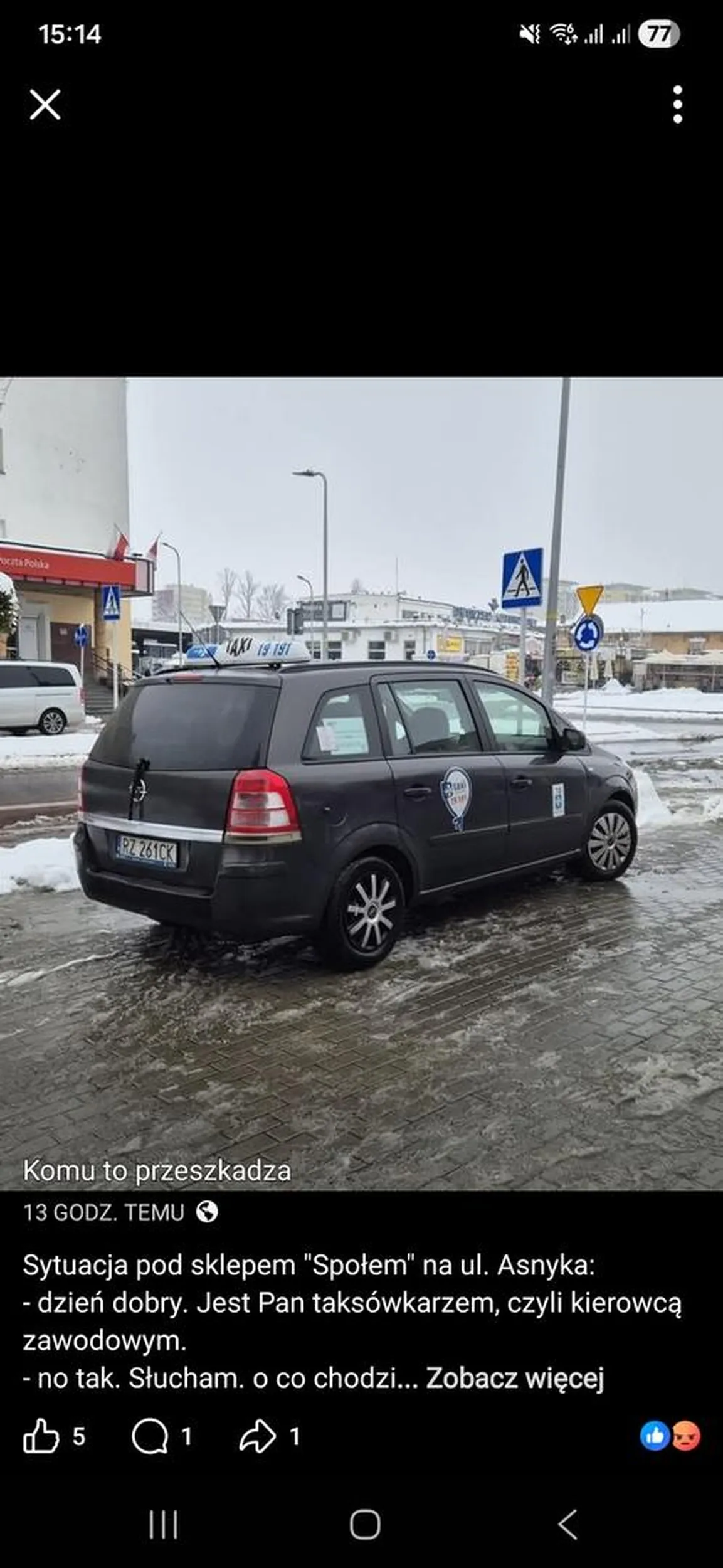 Suka wjezdza po przejaciu dla pieszych i parkuje na chodniku.