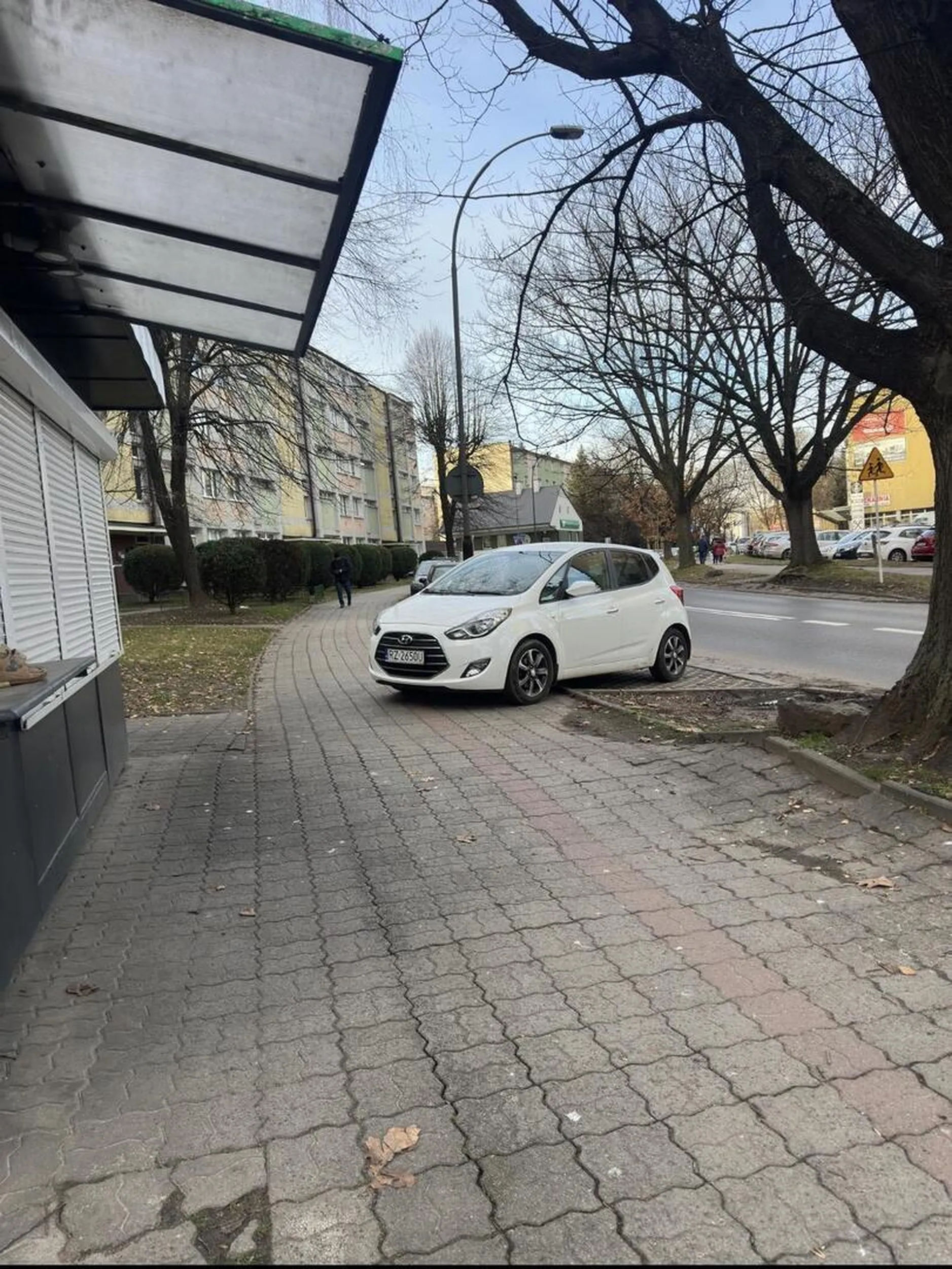 Łoł, gdzie tak uczą parkować?