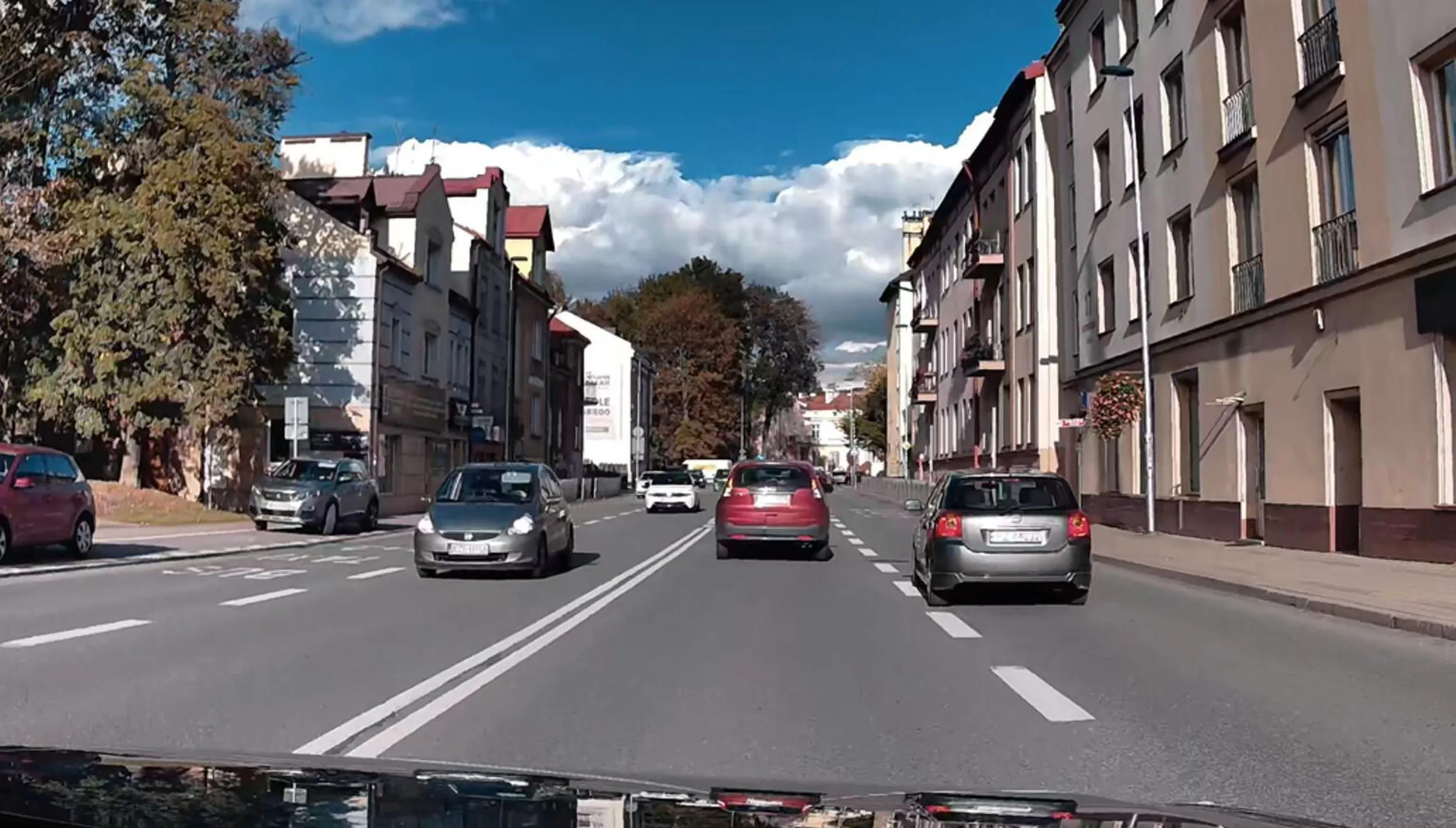 głąb omija korek buspasem