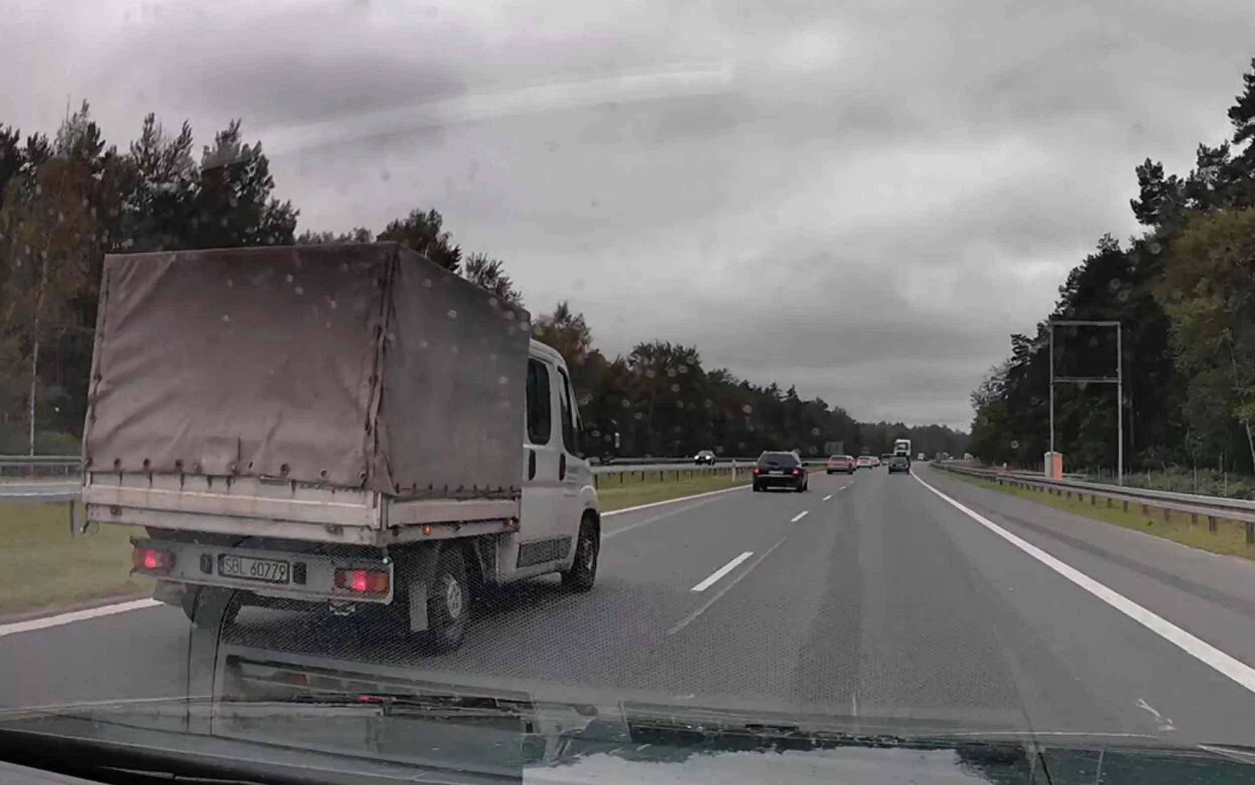 zakochany w lewym pasie