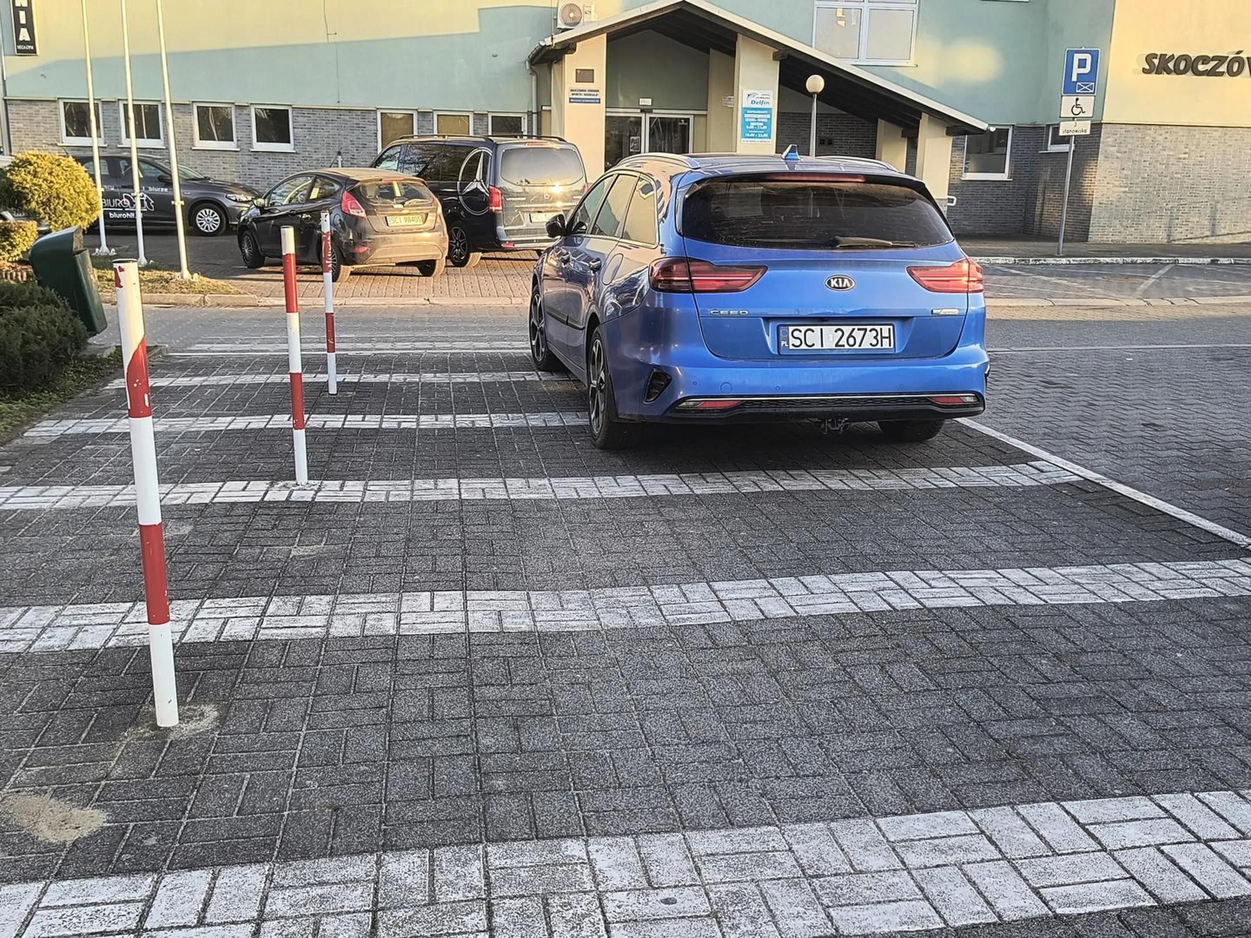 Parkowanie na pasach