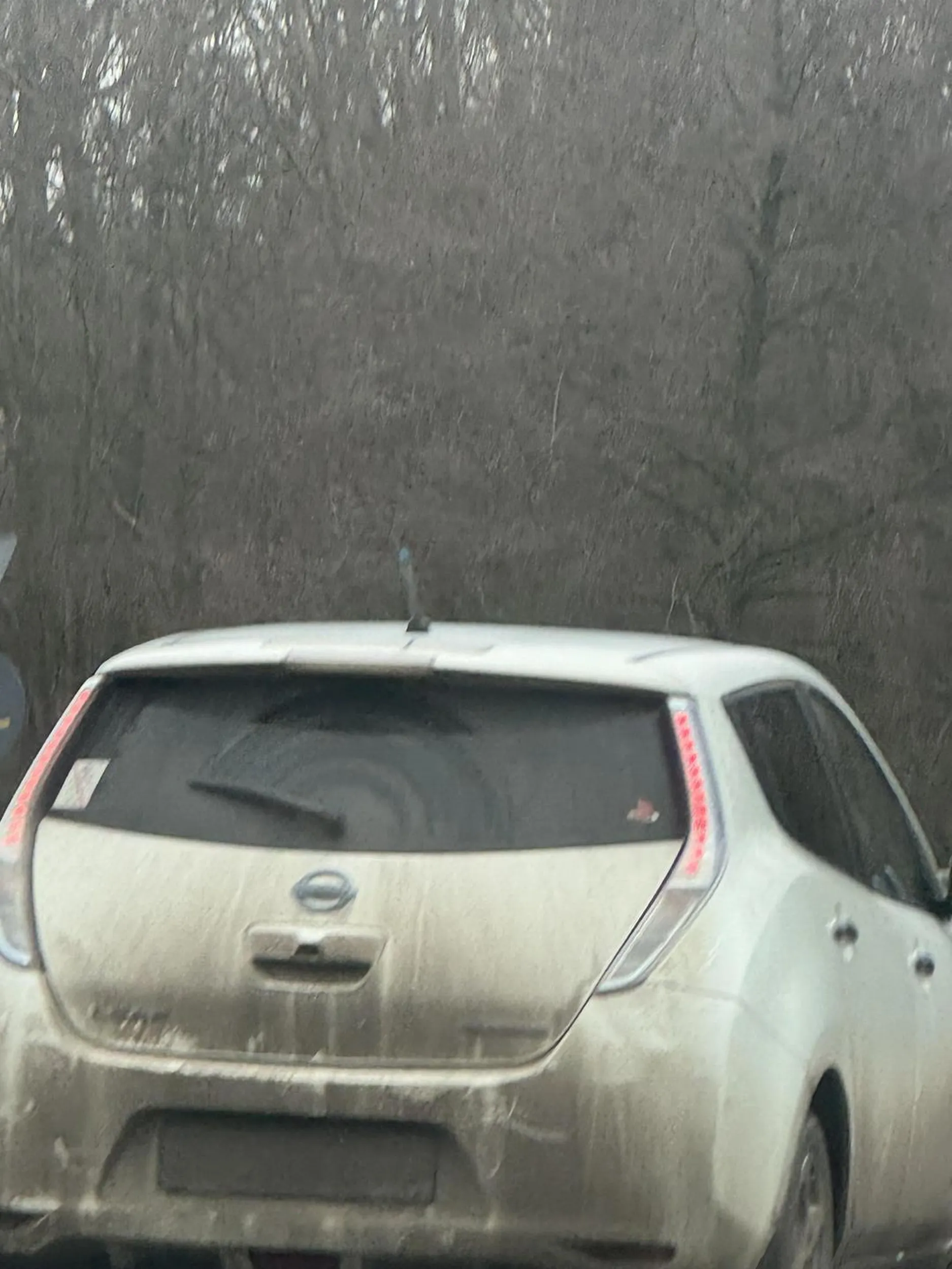 Rejestracja nie widoczna z jednego metra kierowca to fleja