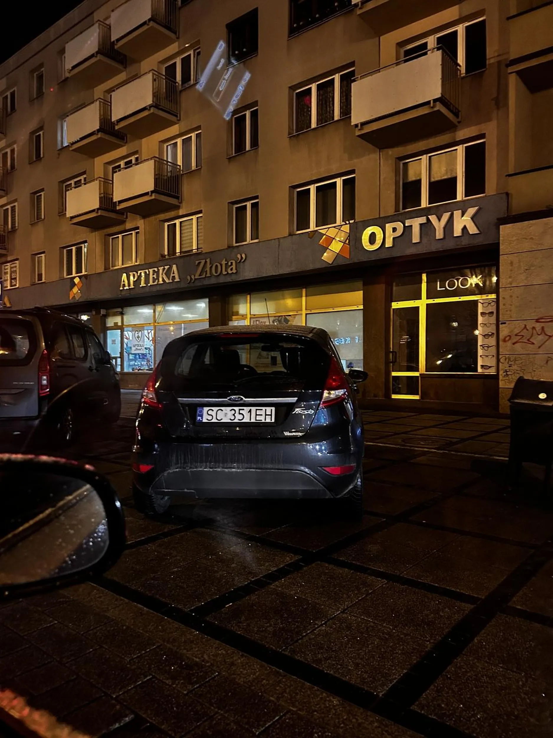 Może odrazu na trzech