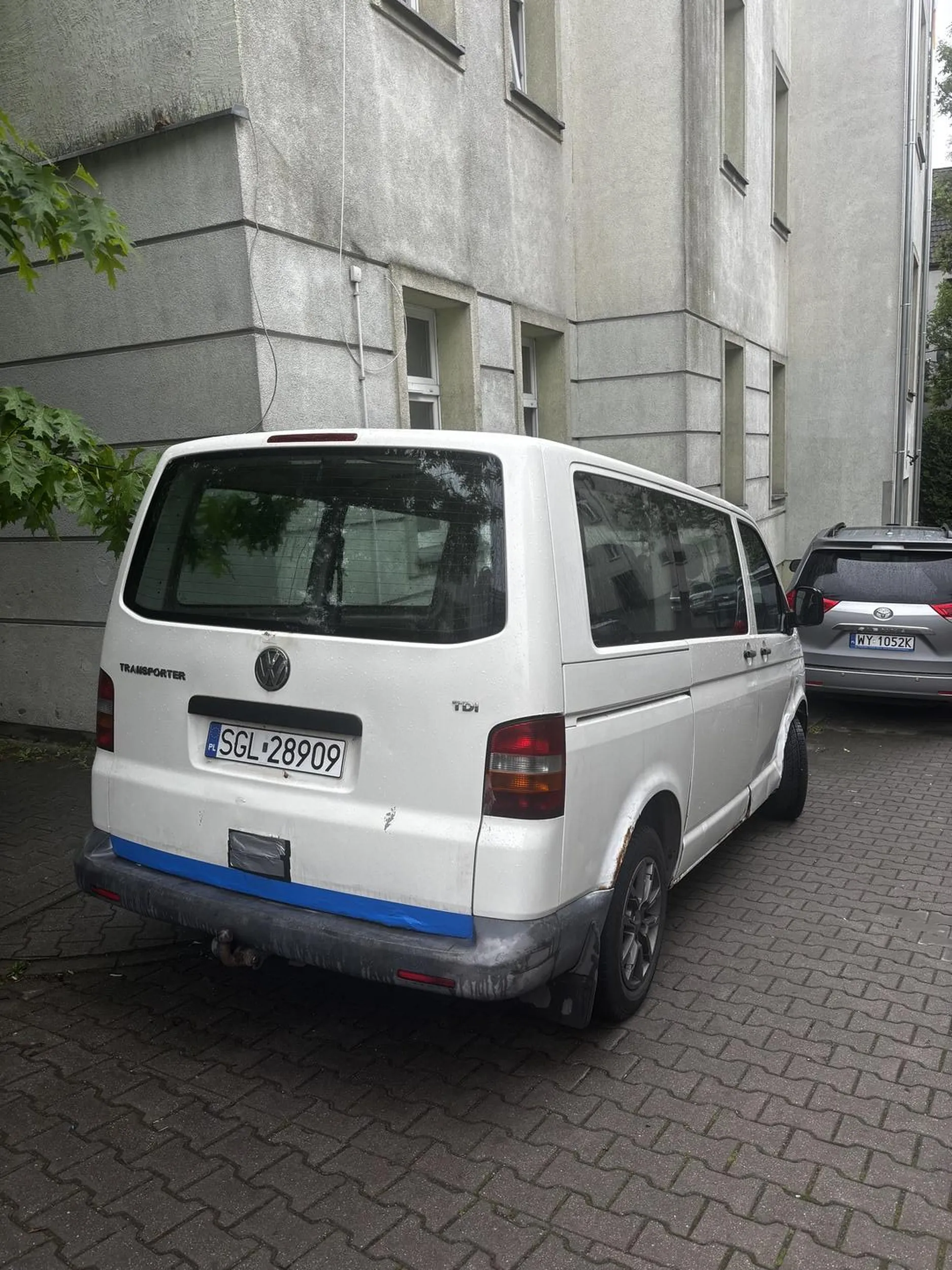 Gratulacje, następny razem zaparkuj na środku :)