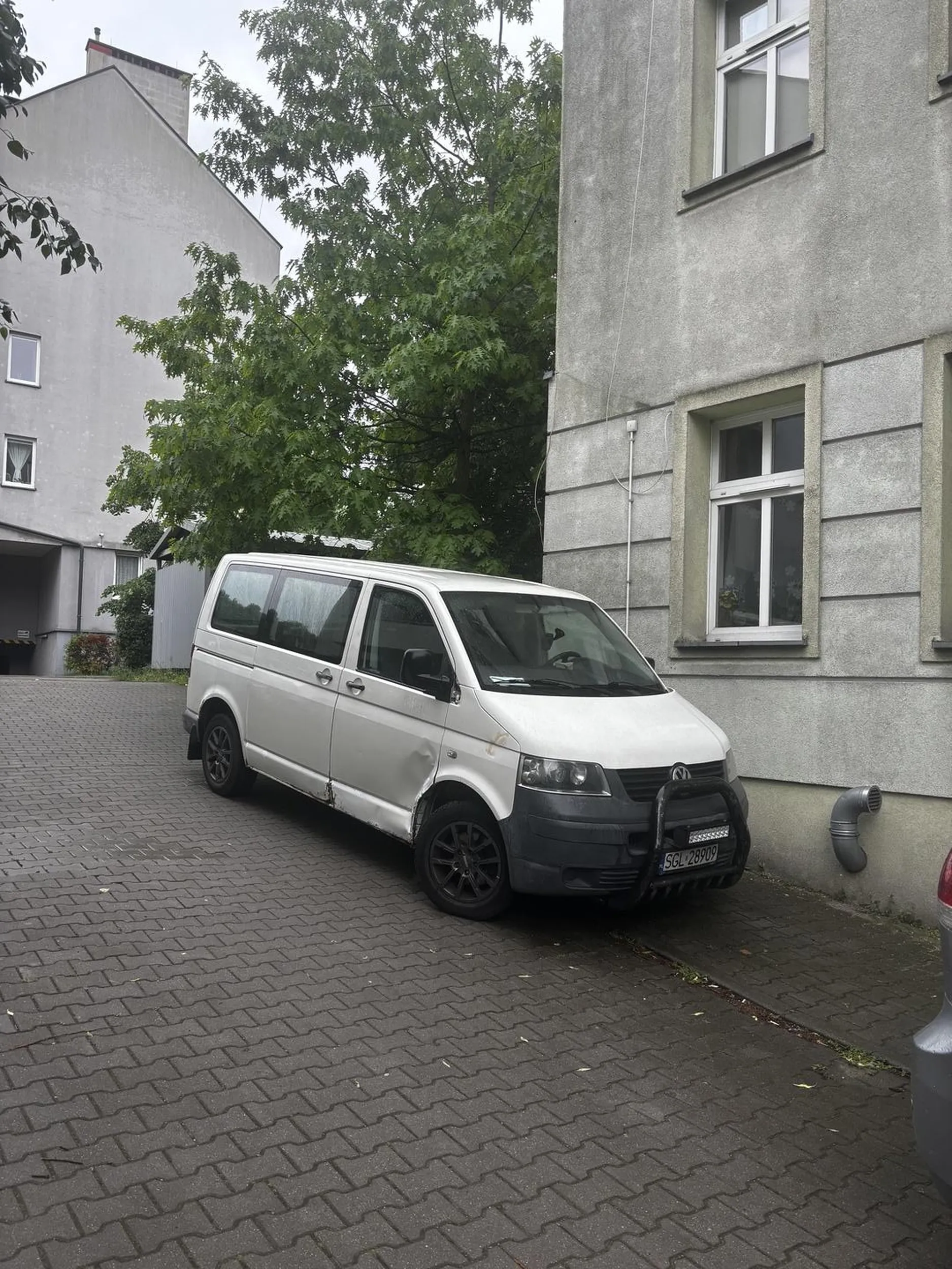 Gratulacje, następny razem zaparkuj na środku :)