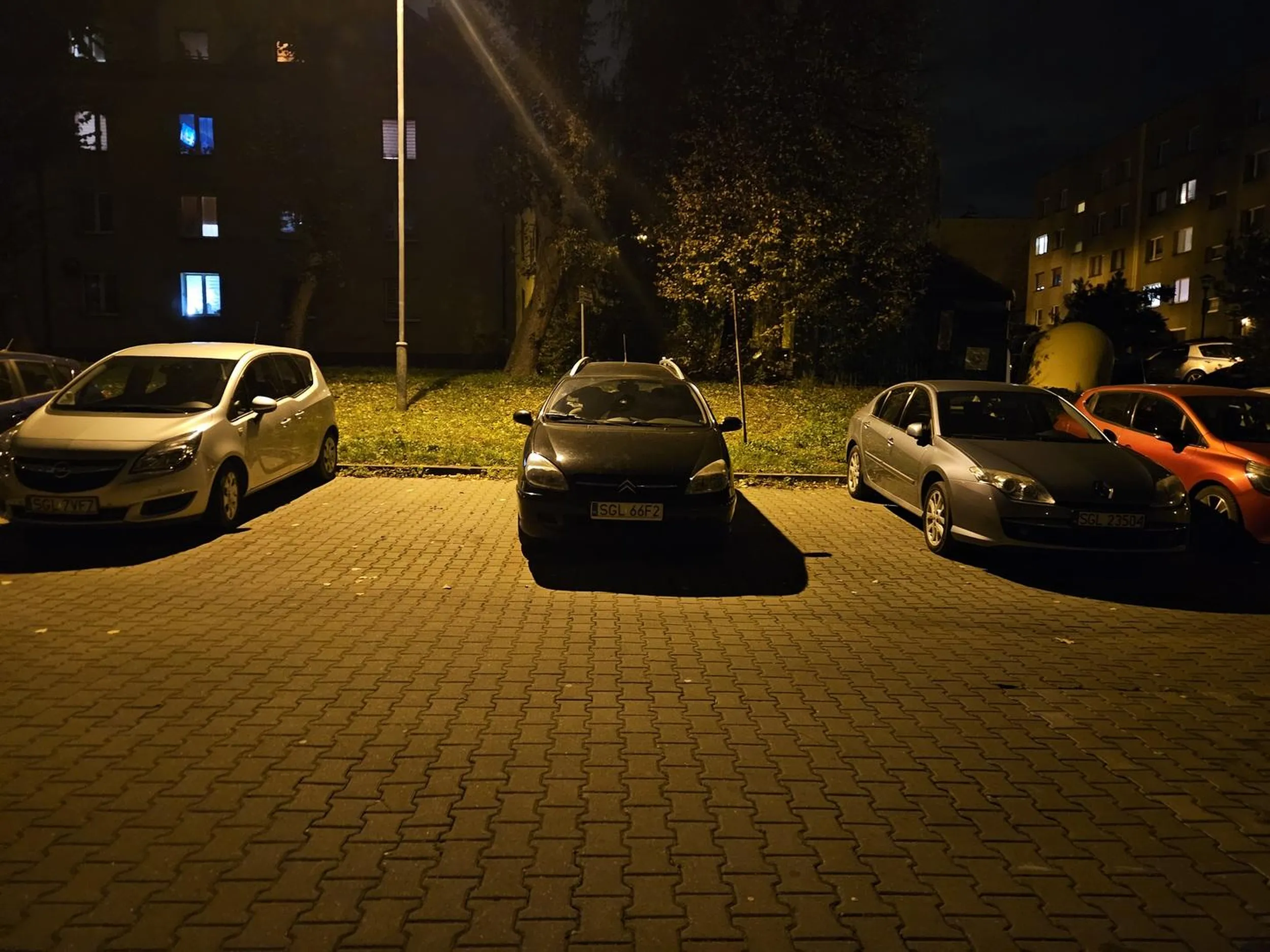 Dobrze że w poprzek nie stanąłeś