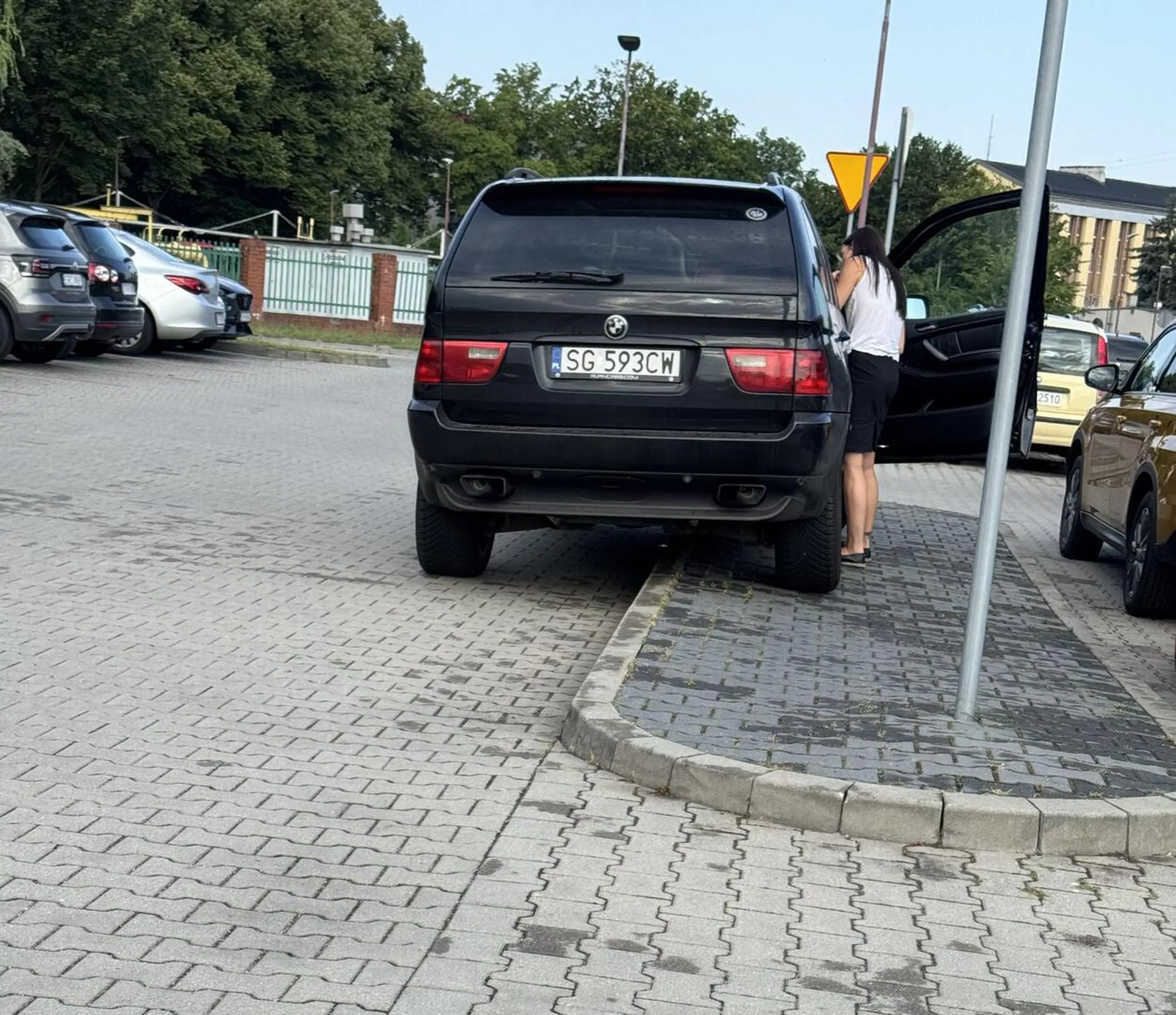 Naucz się parkować.